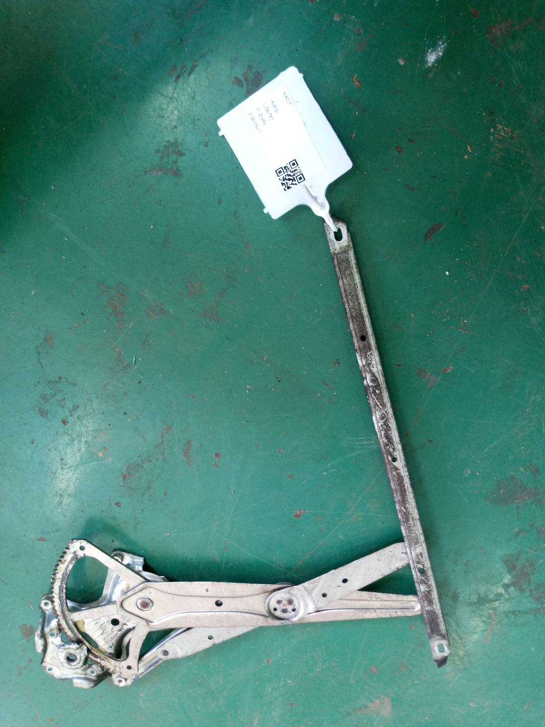 6980148050 Front Door Window Regulator Bracket, Right