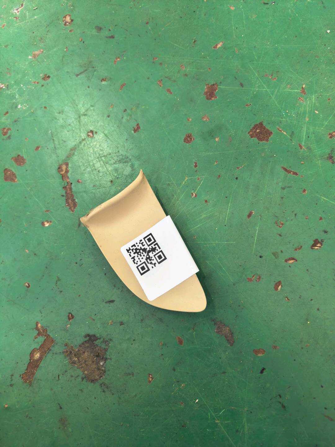 6928430050A0 后门内拉手框盖板（左）