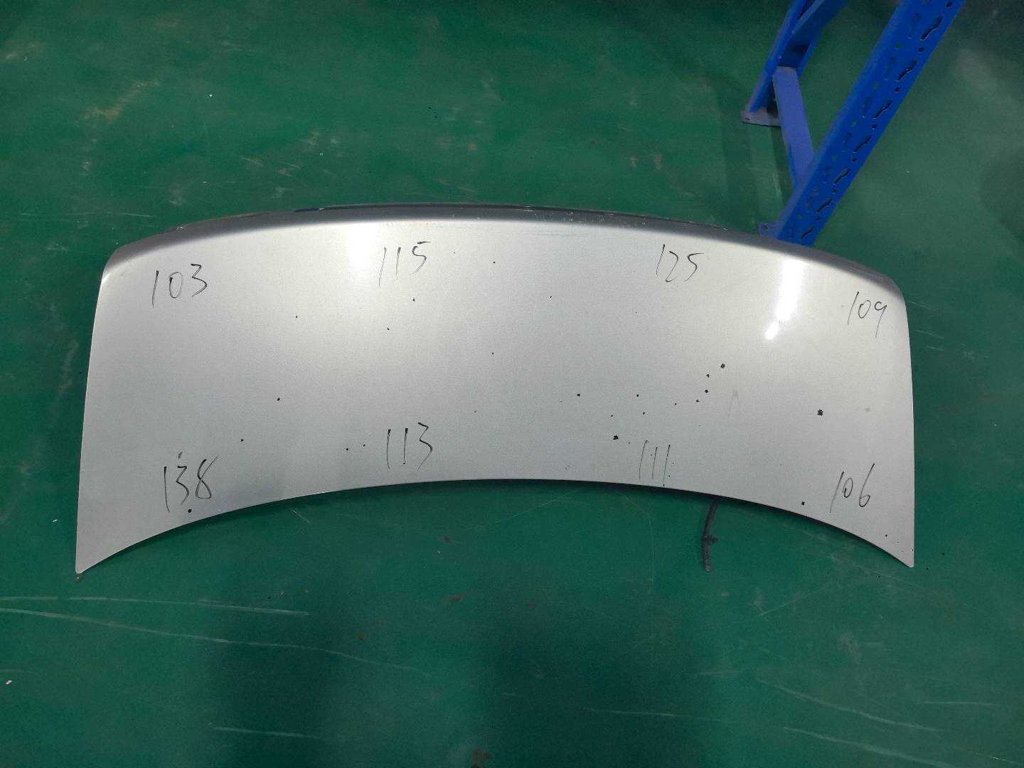 84300YS0JJ666 尾盖