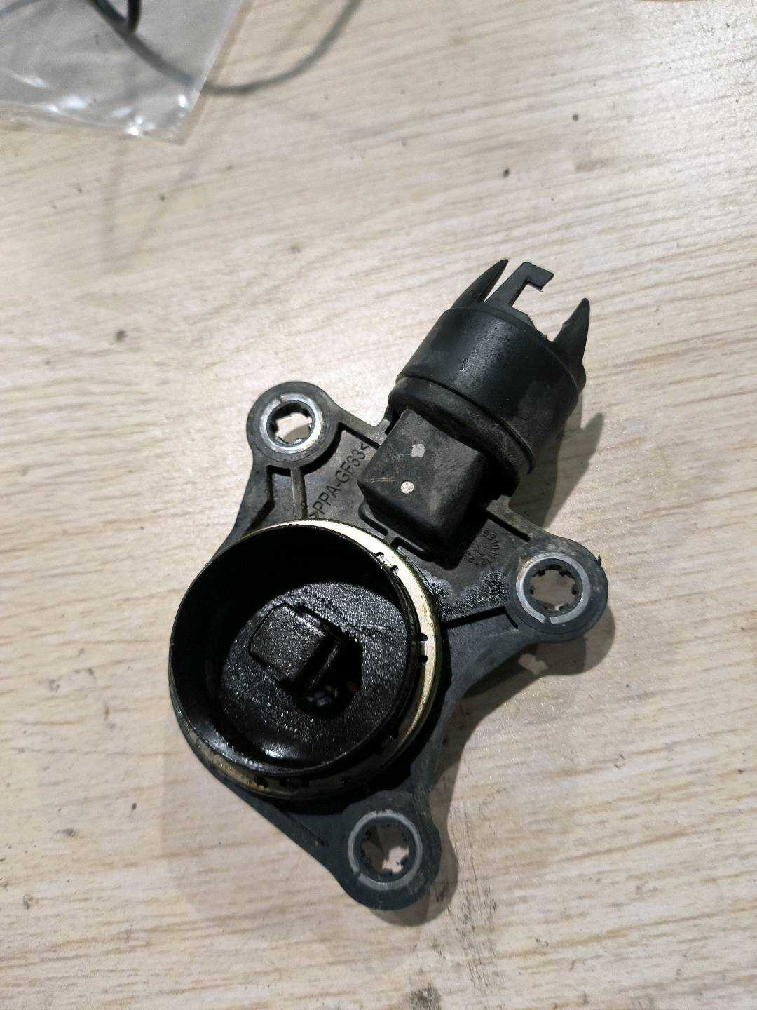 11377541677 偏心轴传感器