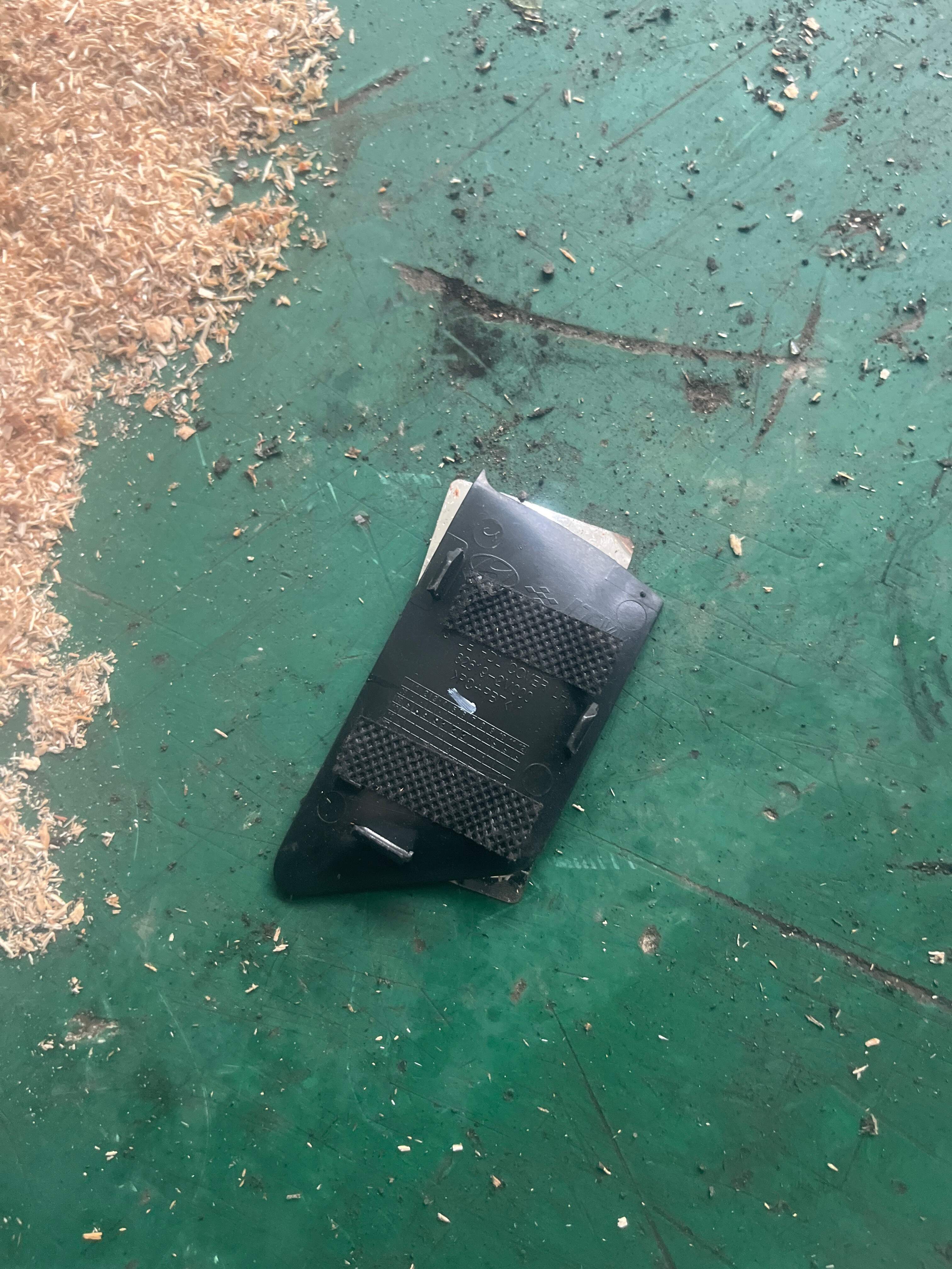 826192M0009P 前门内拉手框盖板（左）