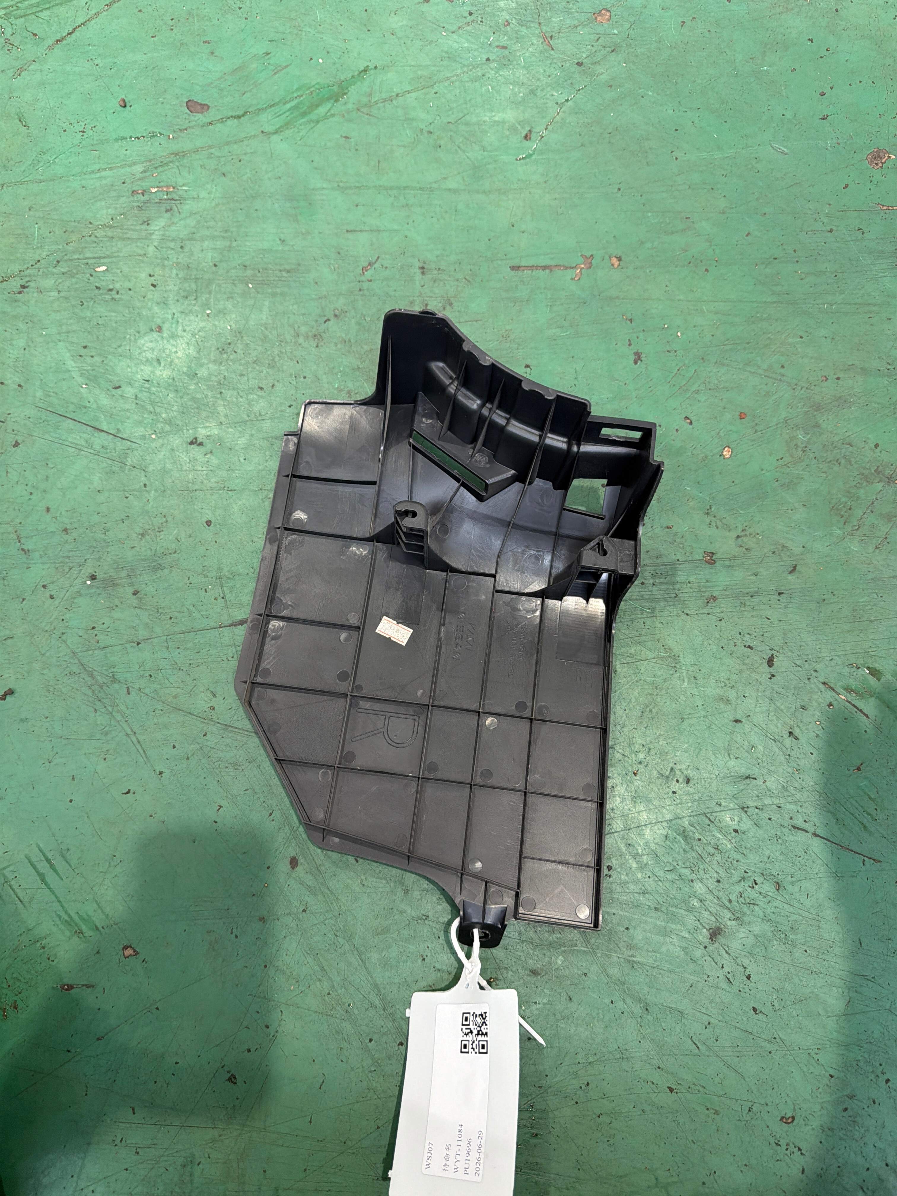 669001CK0B A柱内衬(右下)
