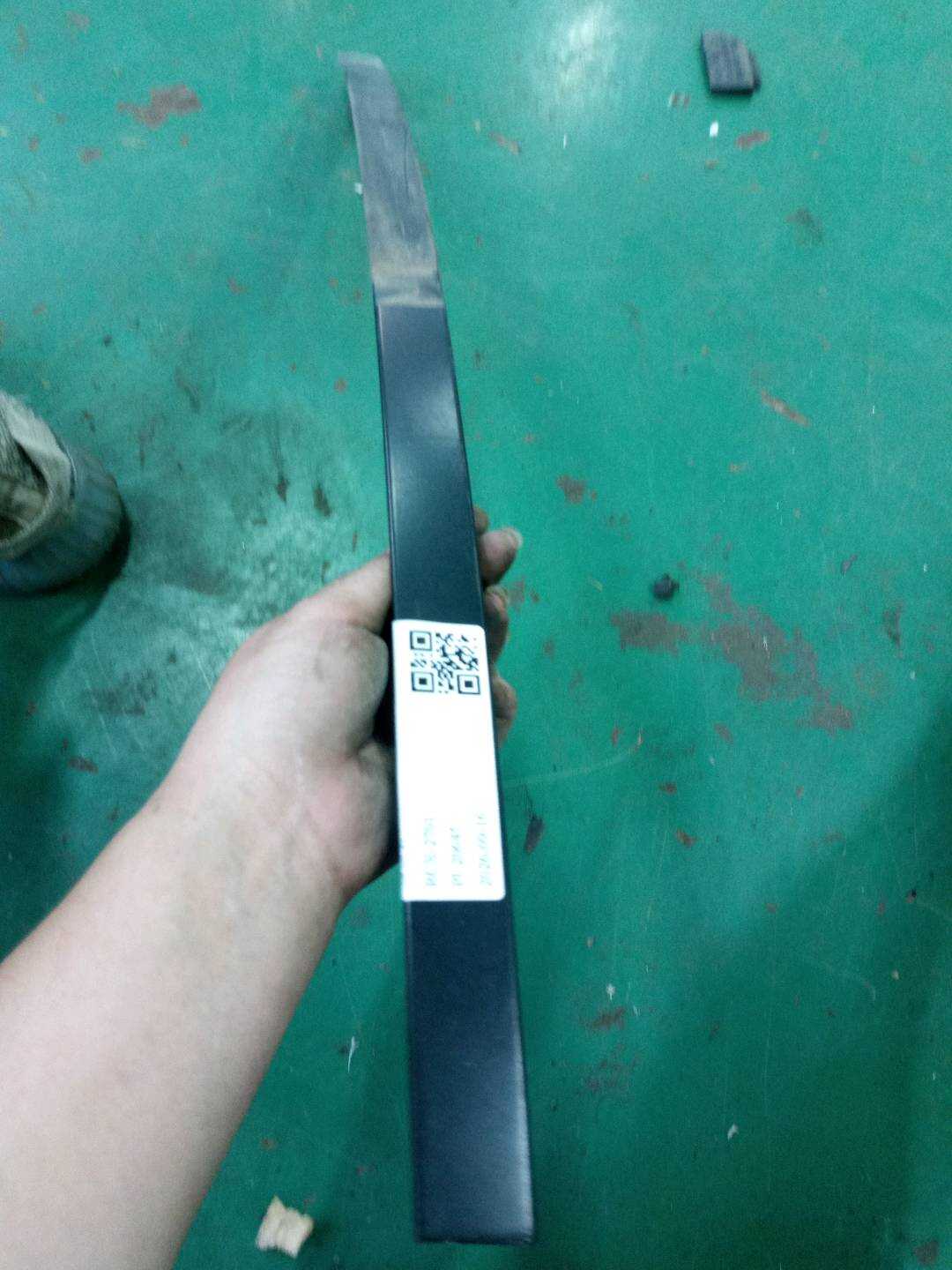 51357317783 后门窗框外饰板（左后）