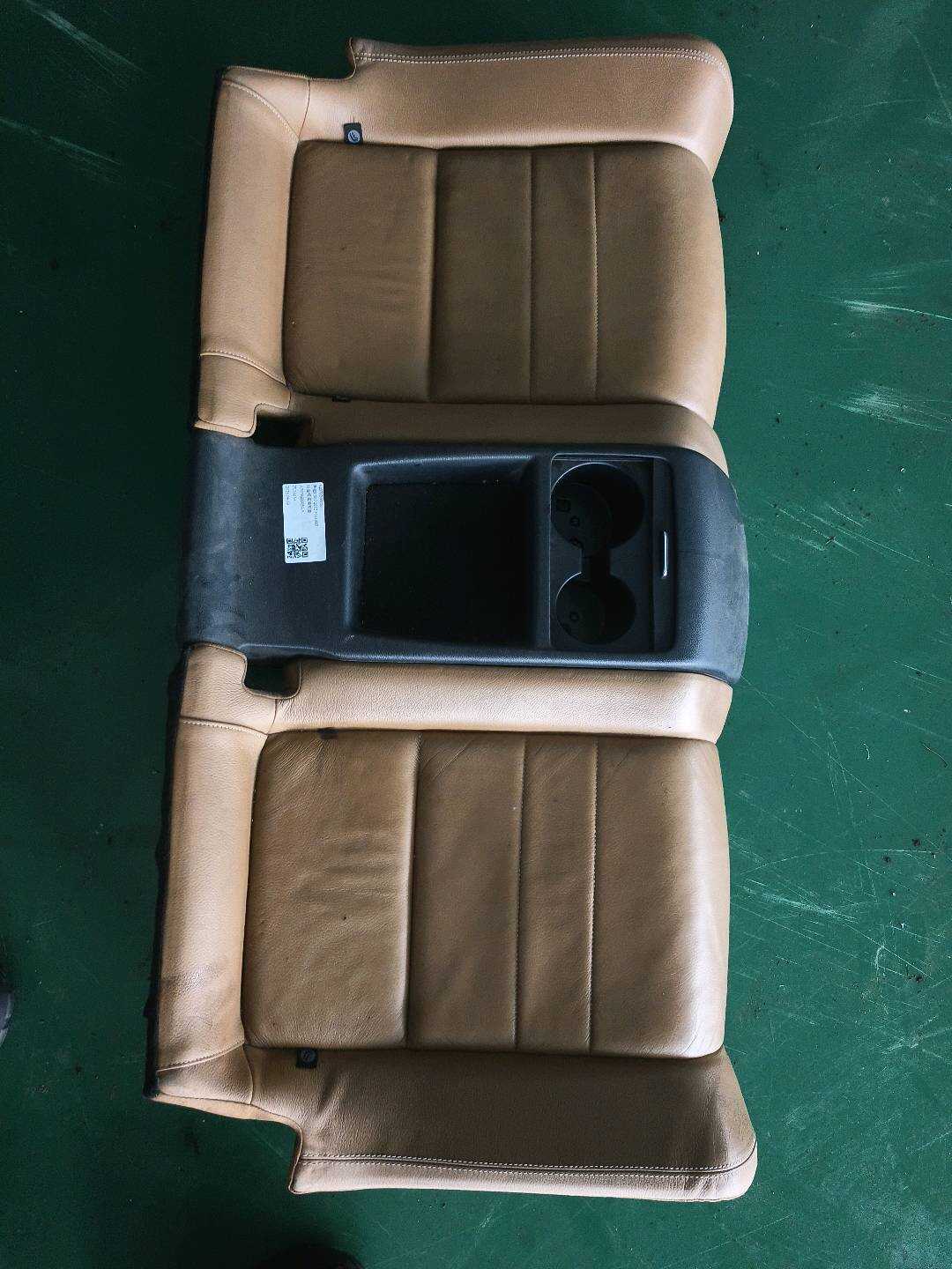 A2079200050 后座椅底座软垫