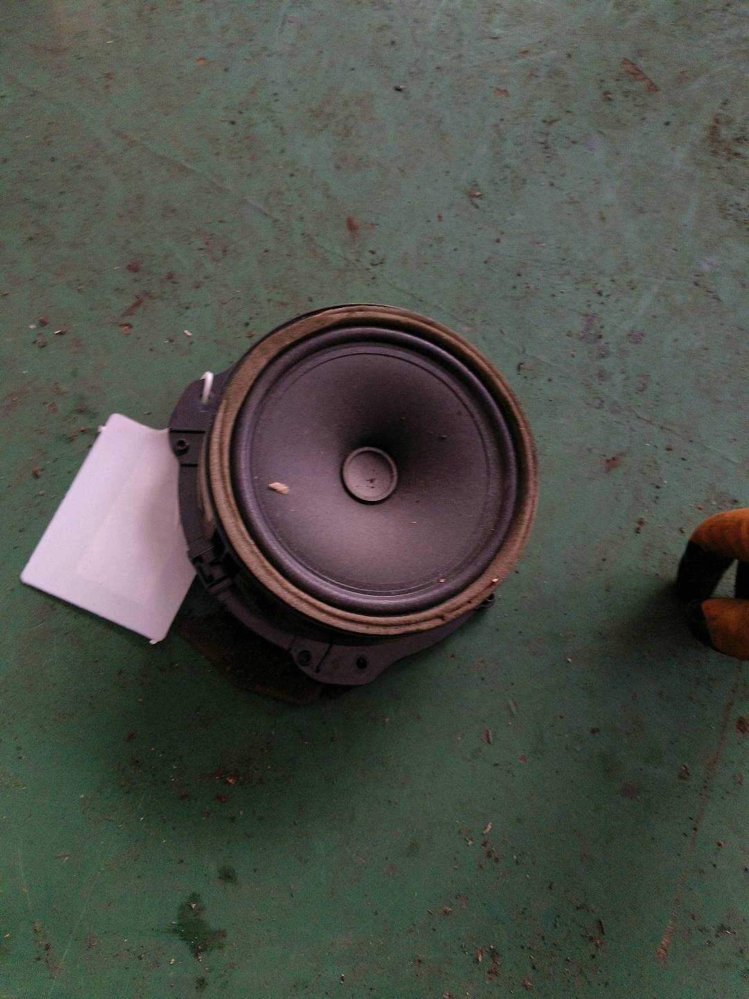 T2H30820 前门扬声器(右)
