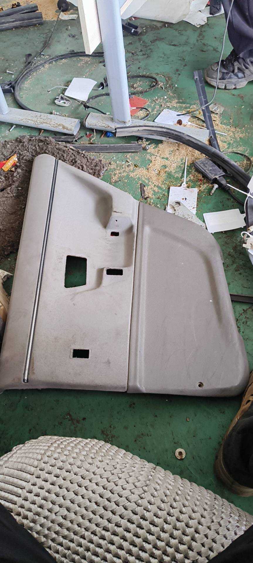 330867212K Rear Door Trim Panel, Right