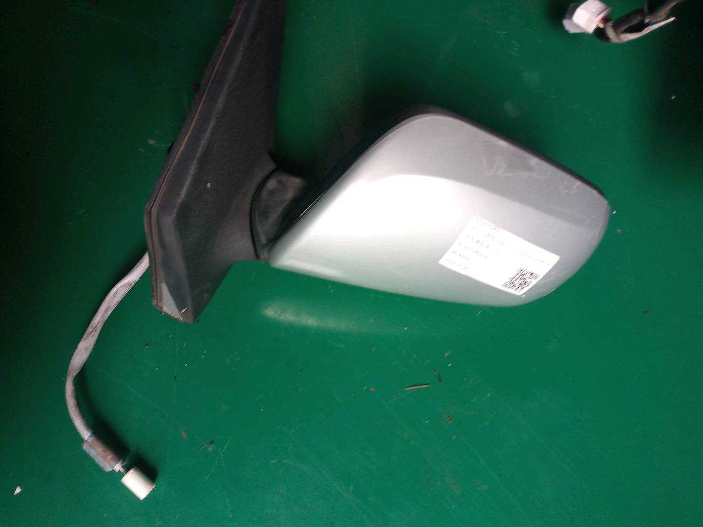 8794002810 倒车镜半总成(左)