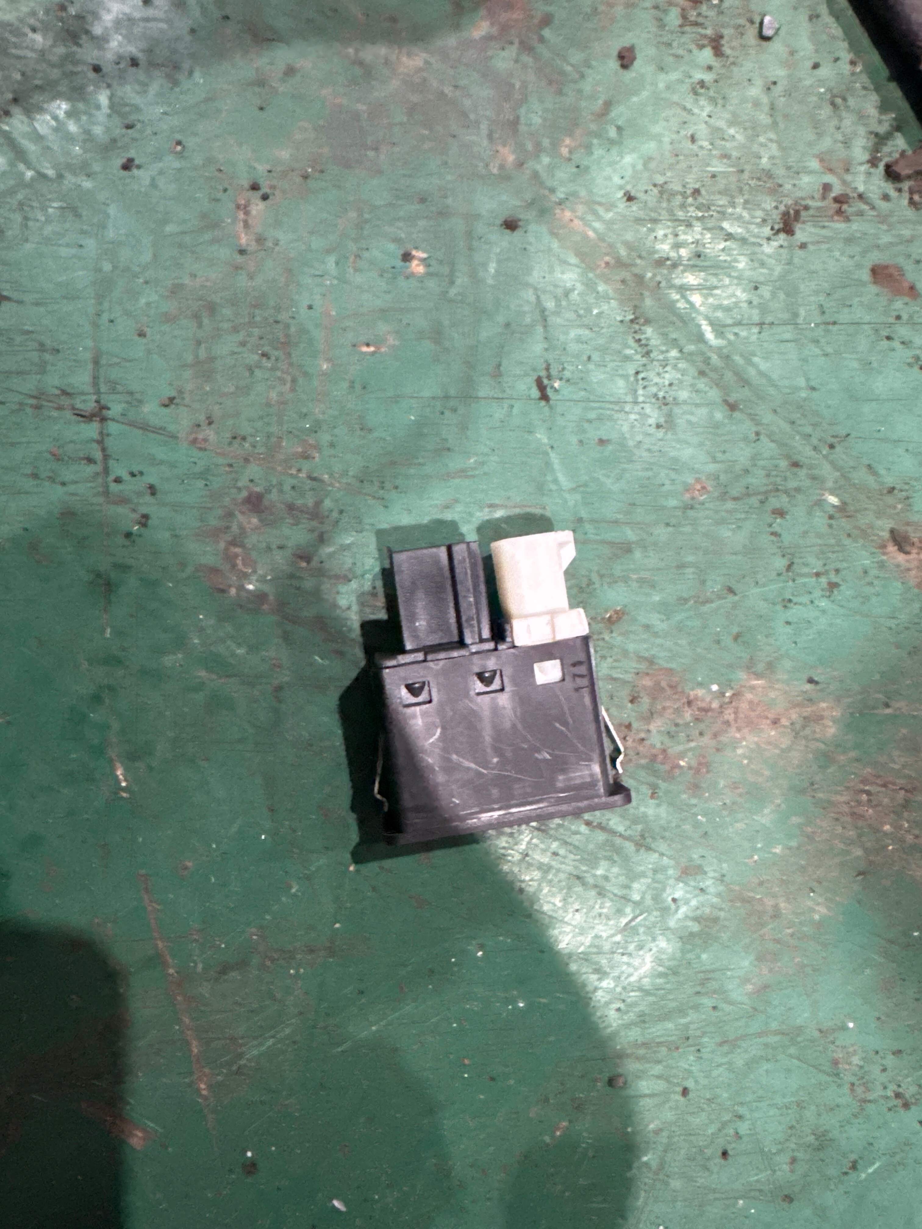 84109237654 USB插口