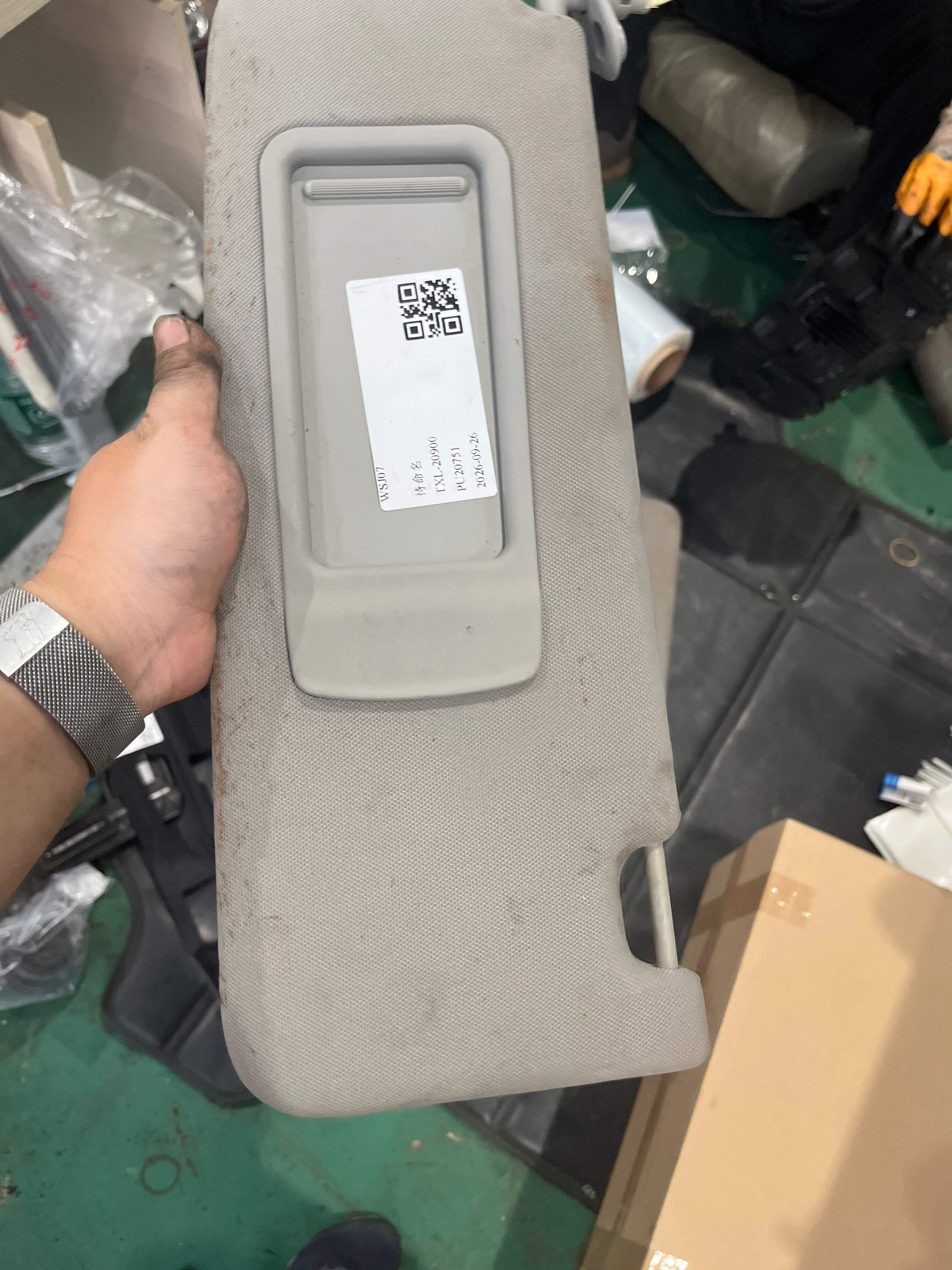 51167837751 Sun Visor, Left