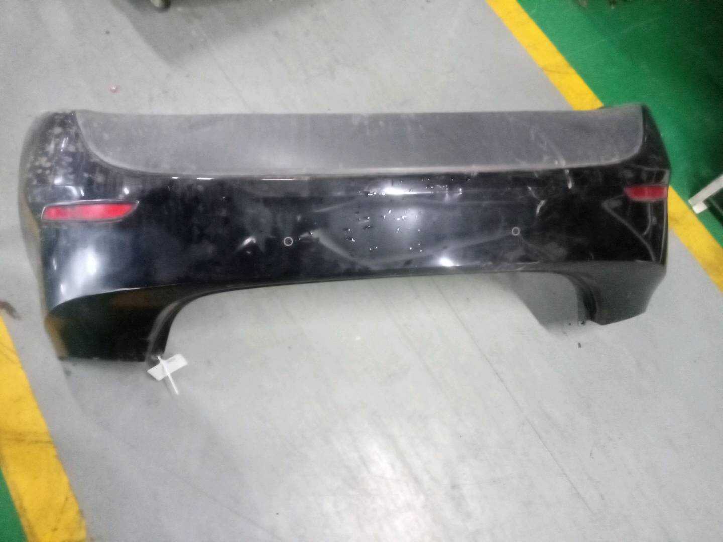 866104V000 后保险杠皮