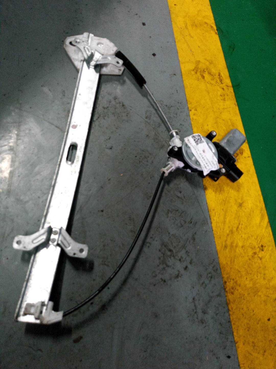 72250SDGH01 前门玻璃升降器总成(左)
