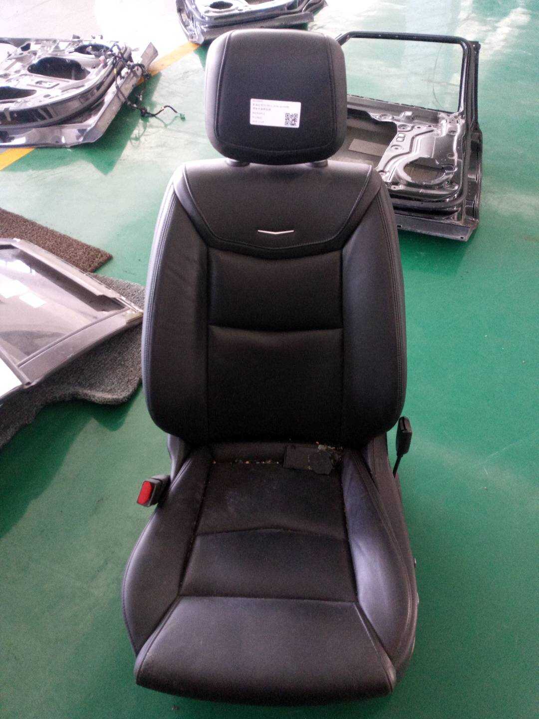84340691 副驾驶员座椅头枕