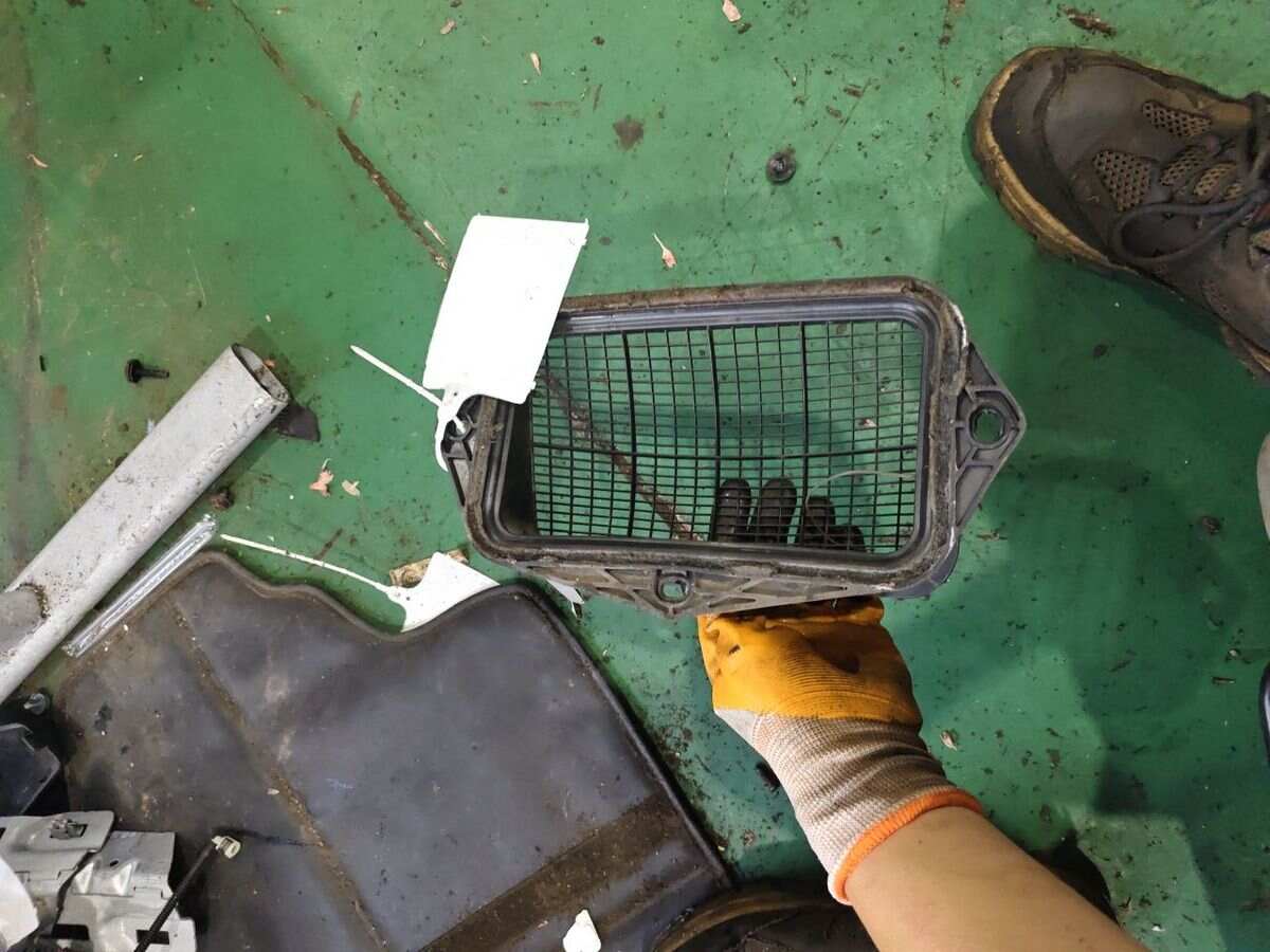 1K0815479B A/C Vent