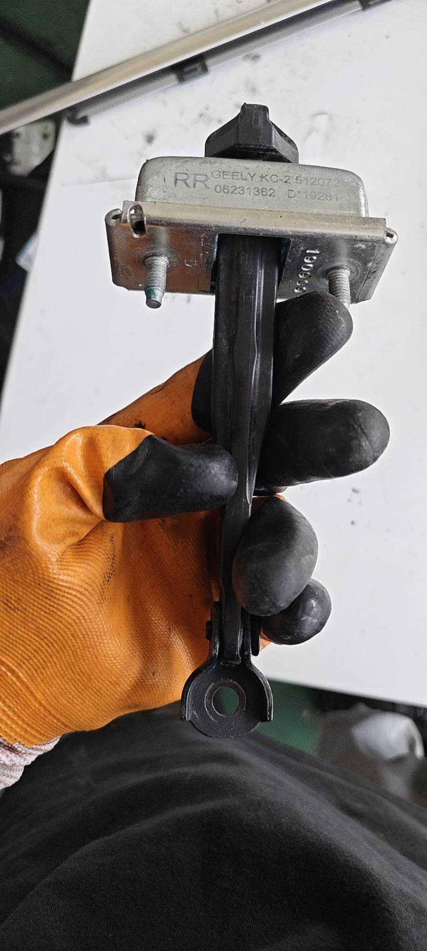 5081003400 Rear Door Check Strap