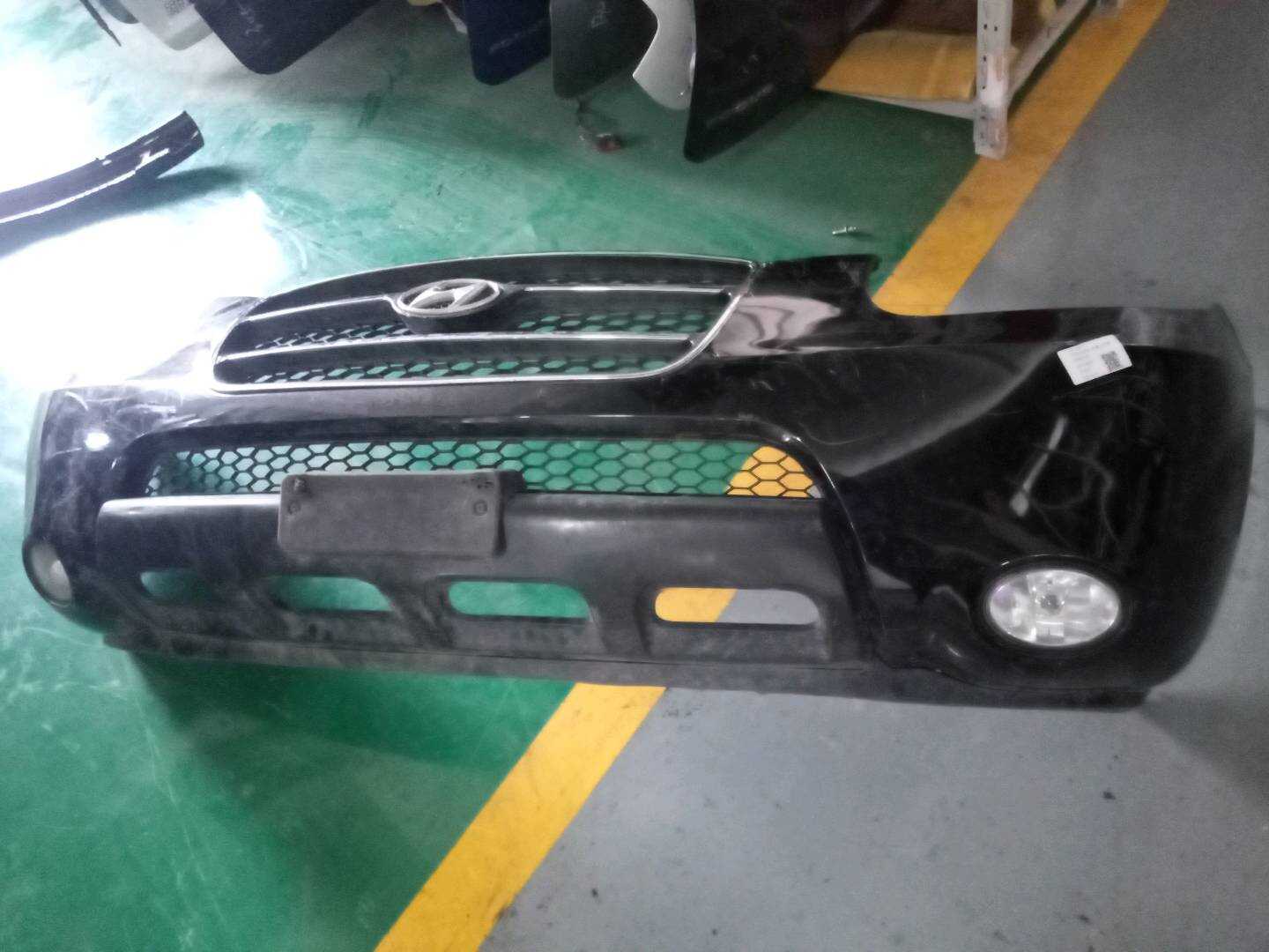 865112B710 Front Bumper Cover