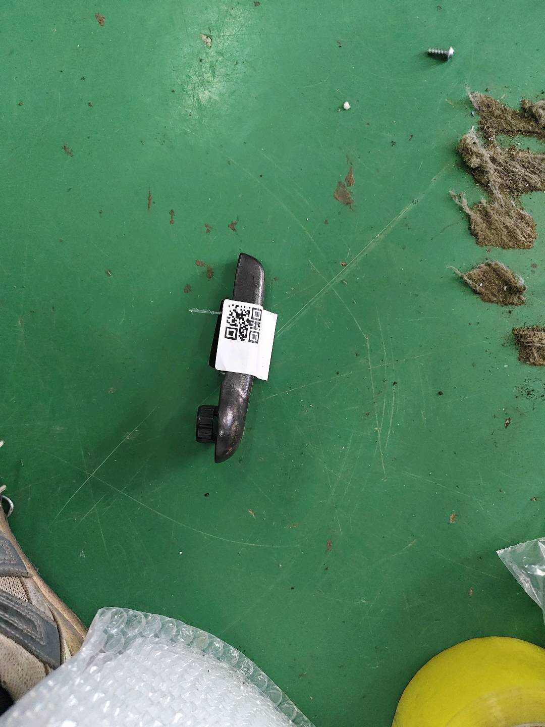 81211SDAA41ZL 驾驶员座椅靠背调整杠杆