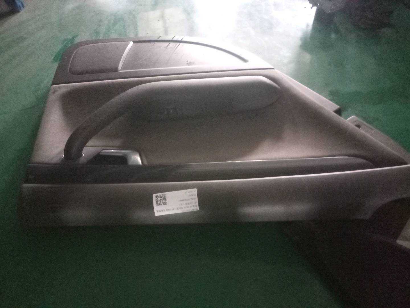 8E0867303C4B4 后门内饰板(左)