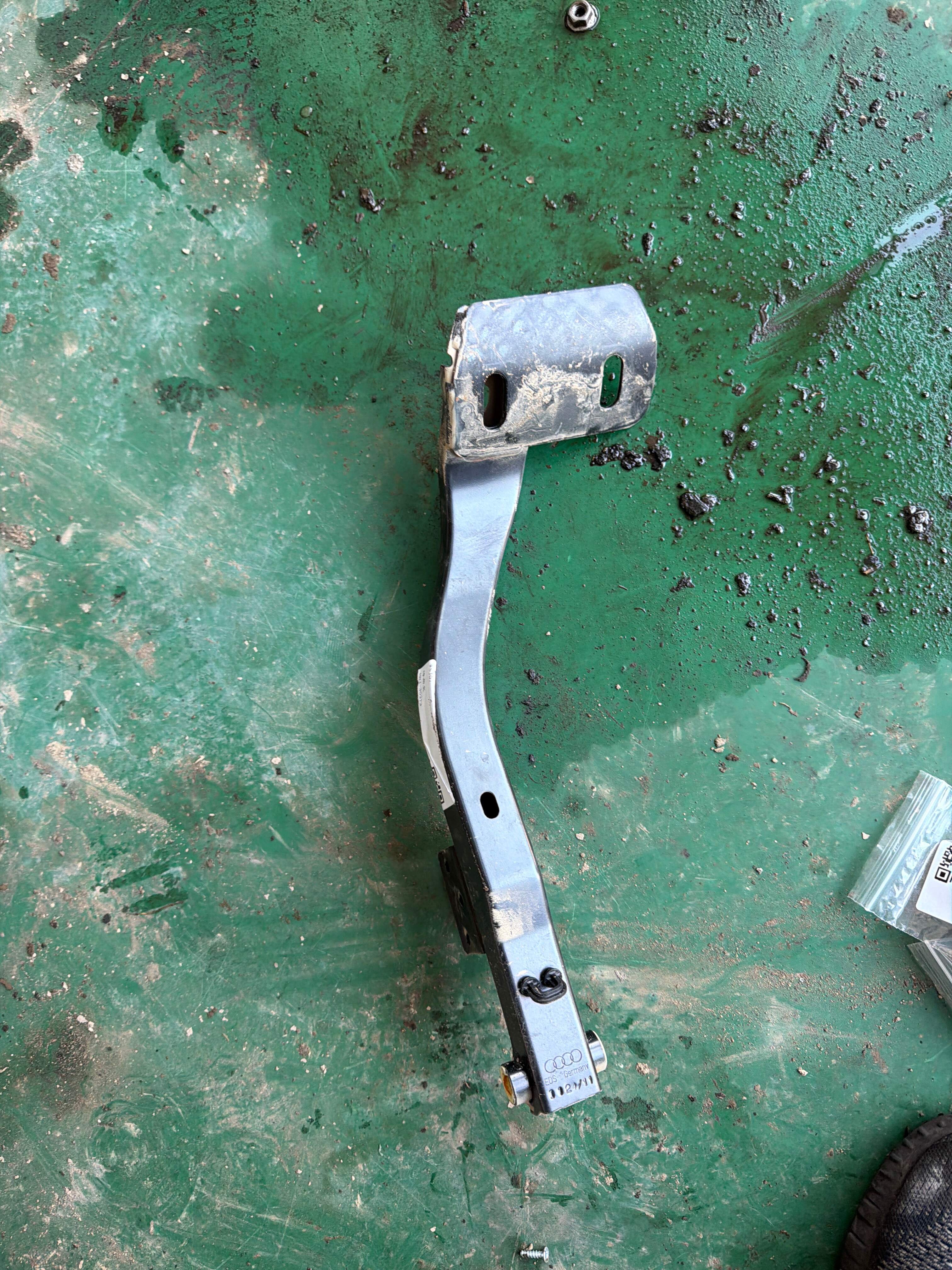 4F1723140C Brake Pedal