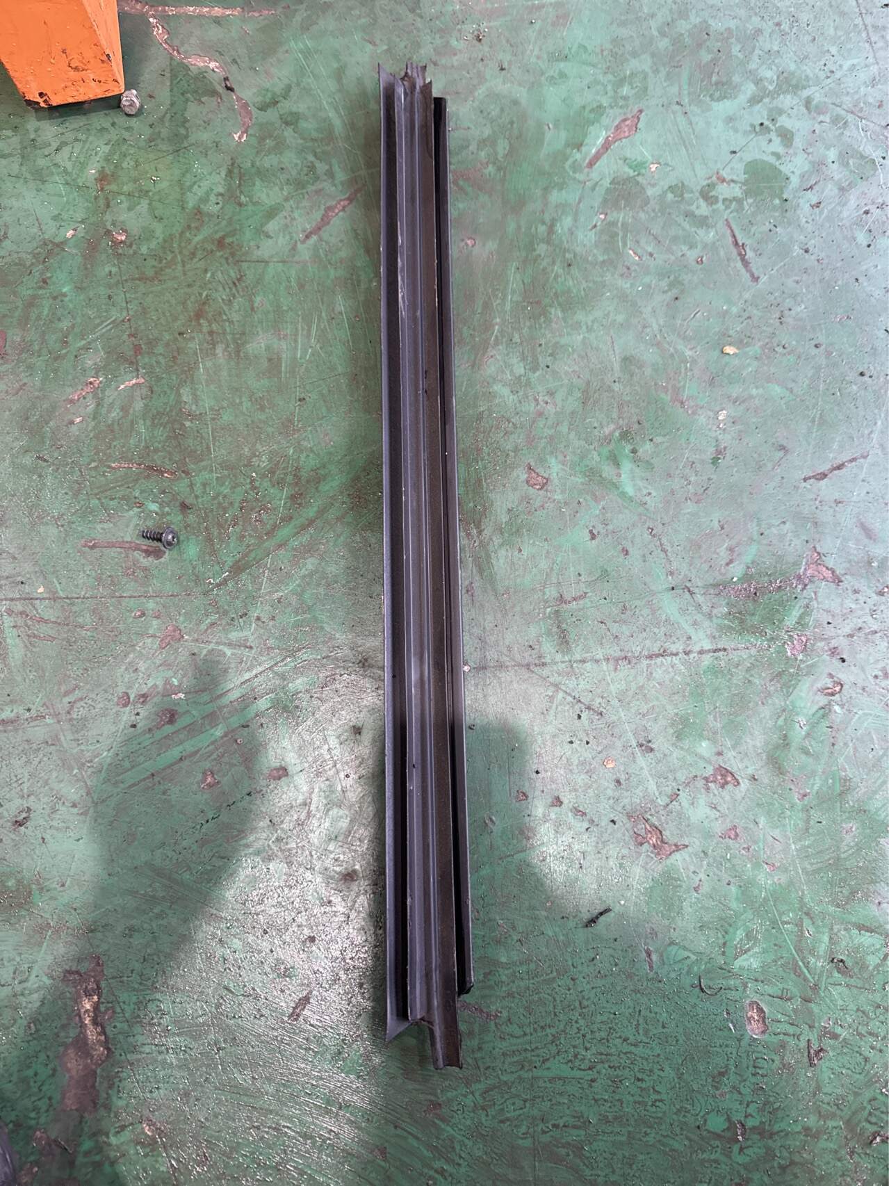 A2927350365 后门玻璃压条(左内)