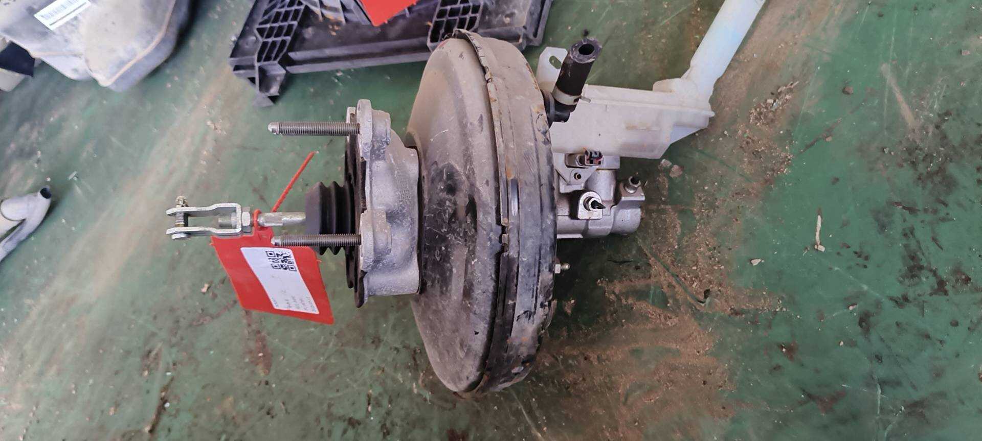 D72103DD0C Brake Booster