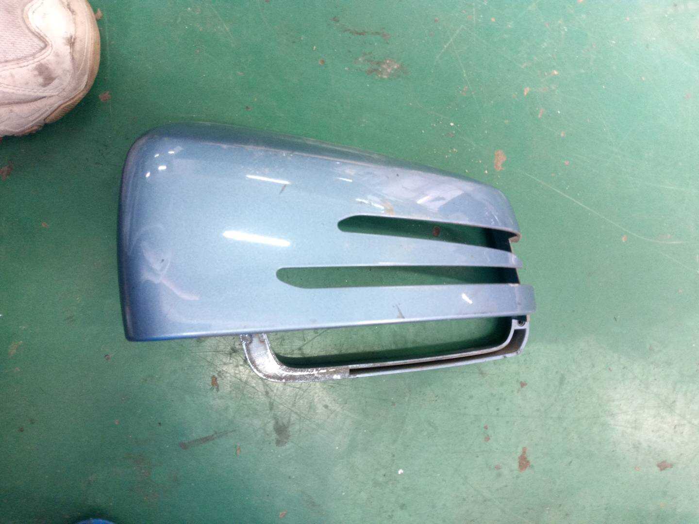 A21281009645230 左侧车外后视镜壳