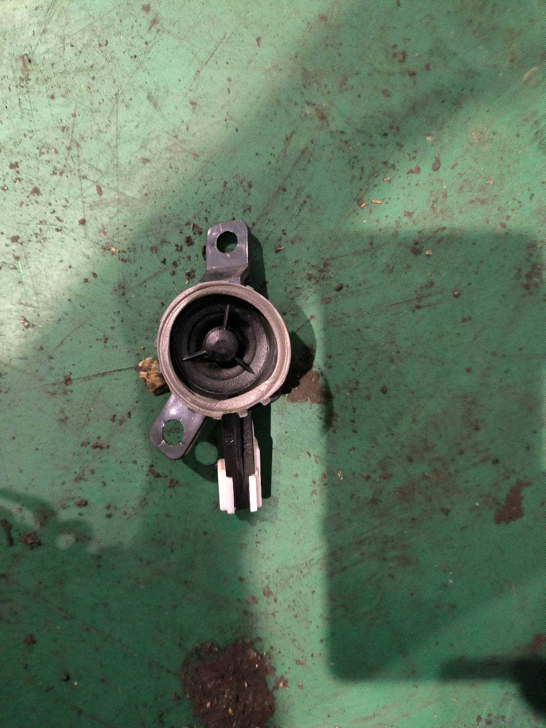 96311B3000 Front Door Tweeter, Right