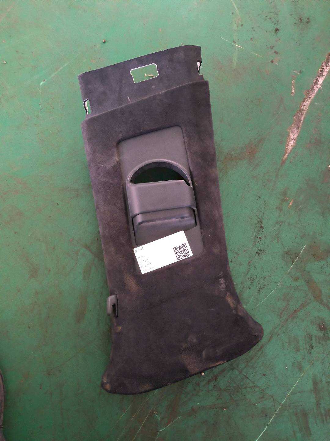 P0074286AD Right B-Pillar Upper Trim Assembly