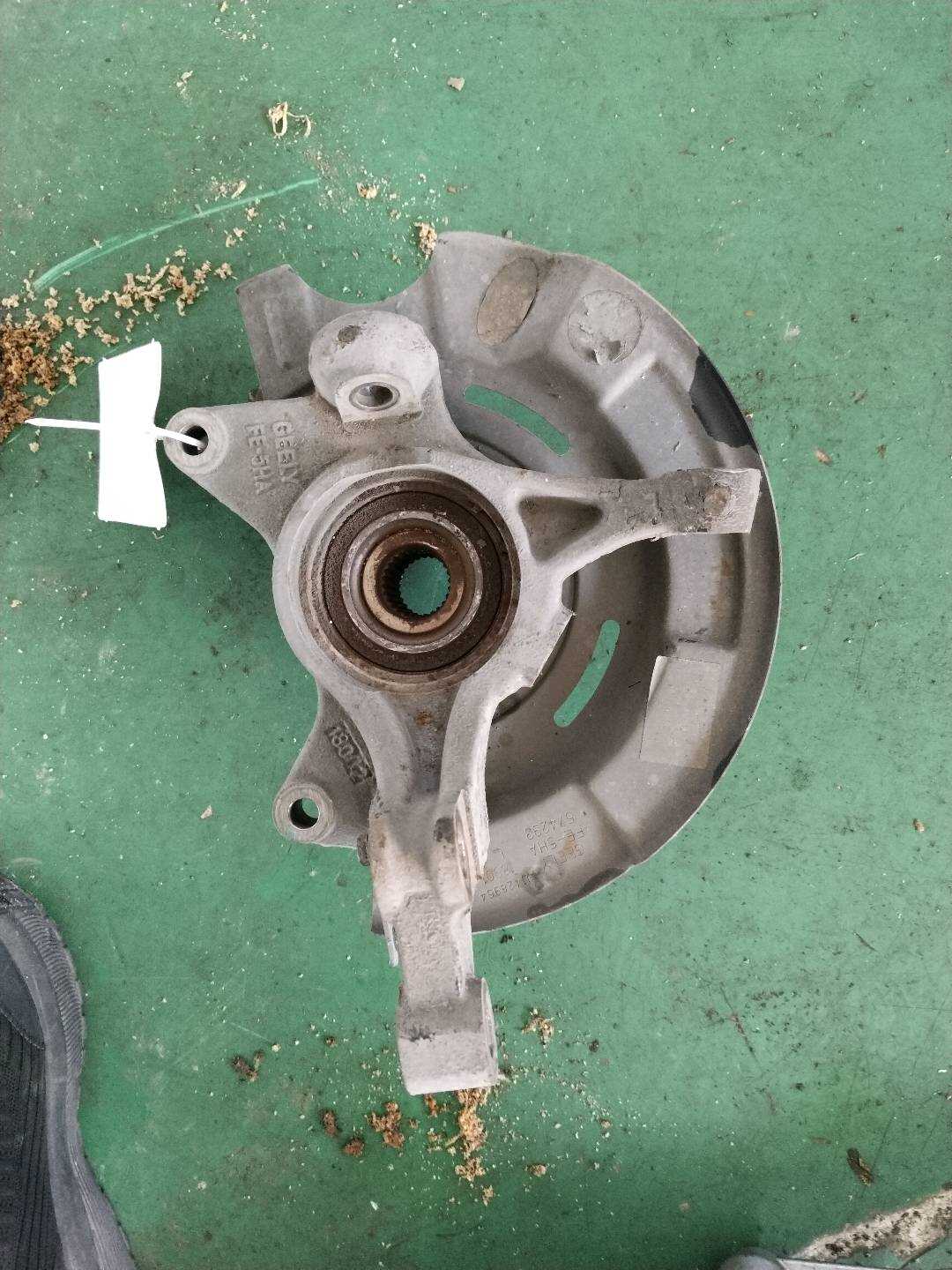 4048040600 Left Front Steering Knuckle