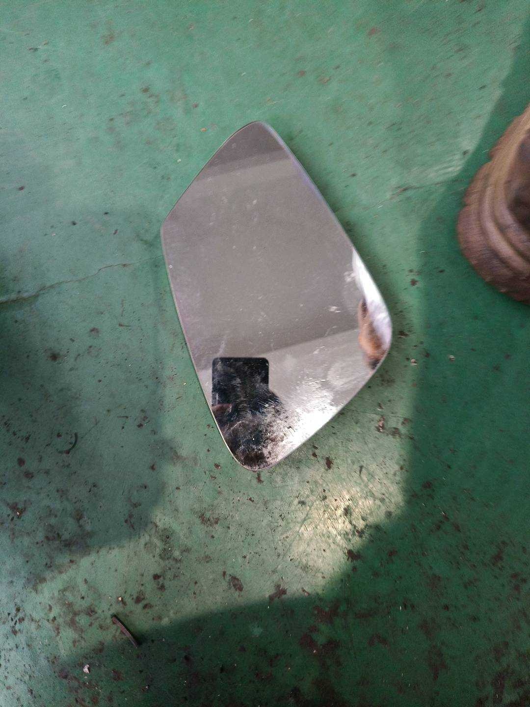 51167285000 Side Mirror Glass, Right
