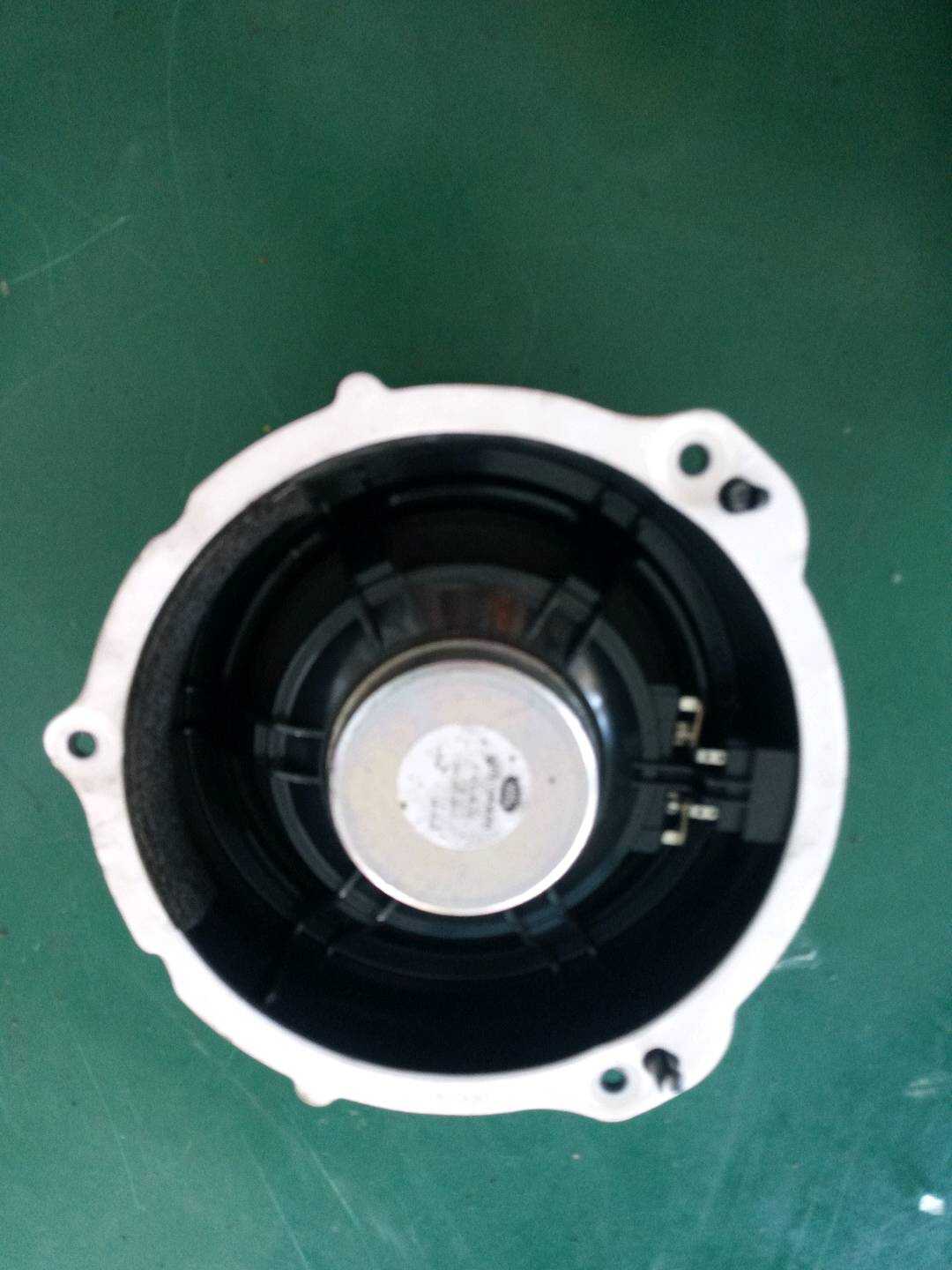 T4N24620 前门扬声器(右)
