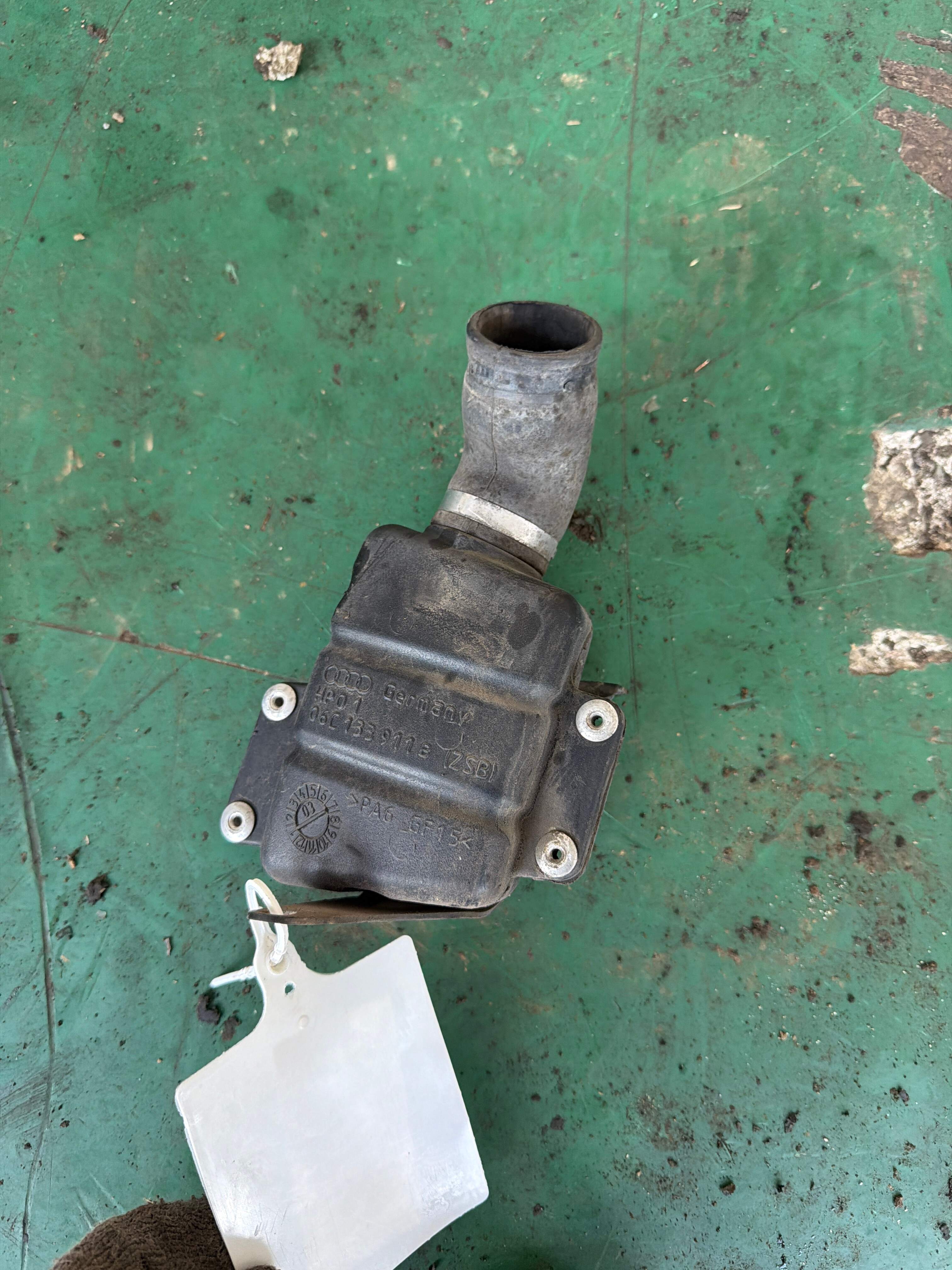06C133911B Air Resonator