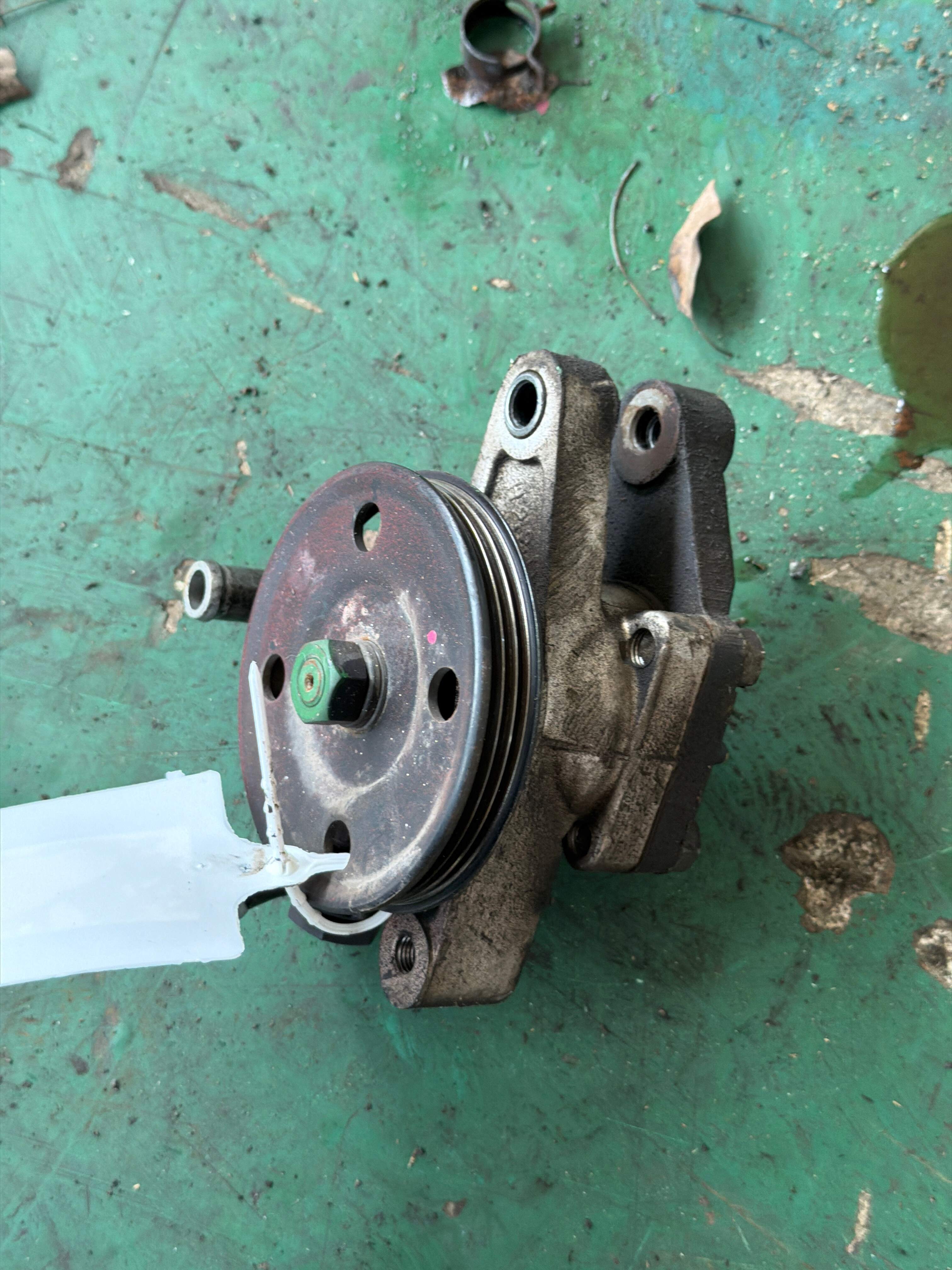 571002D151 Power Steering Pump