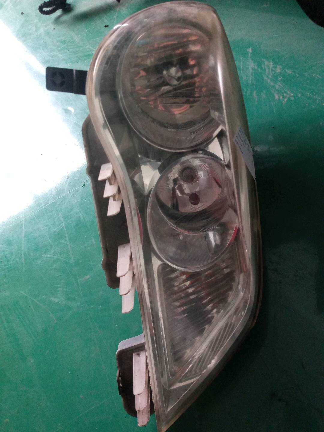 50018810 前大灯总成(右)