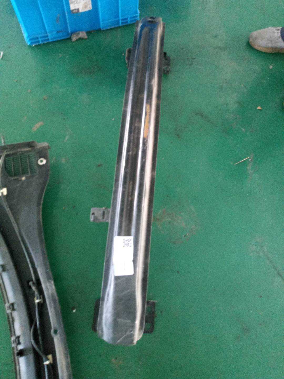 6RD807109 前保险杠骨架