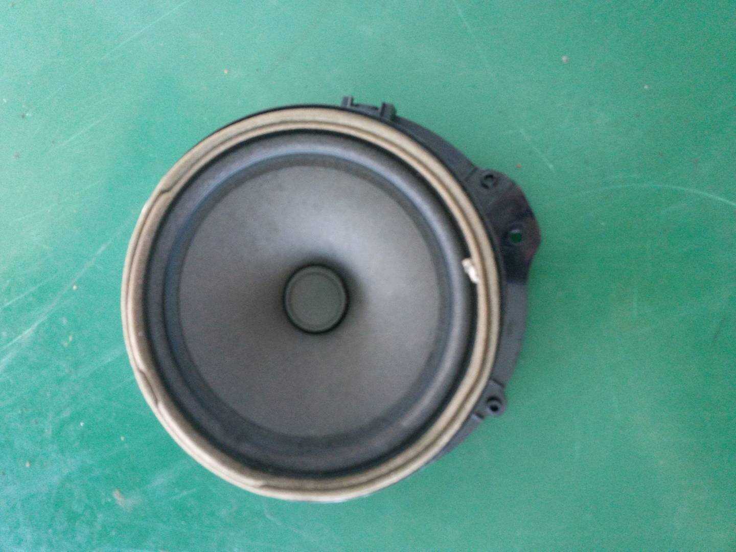 T2H43210PVJ 后门扬声器罩(右)