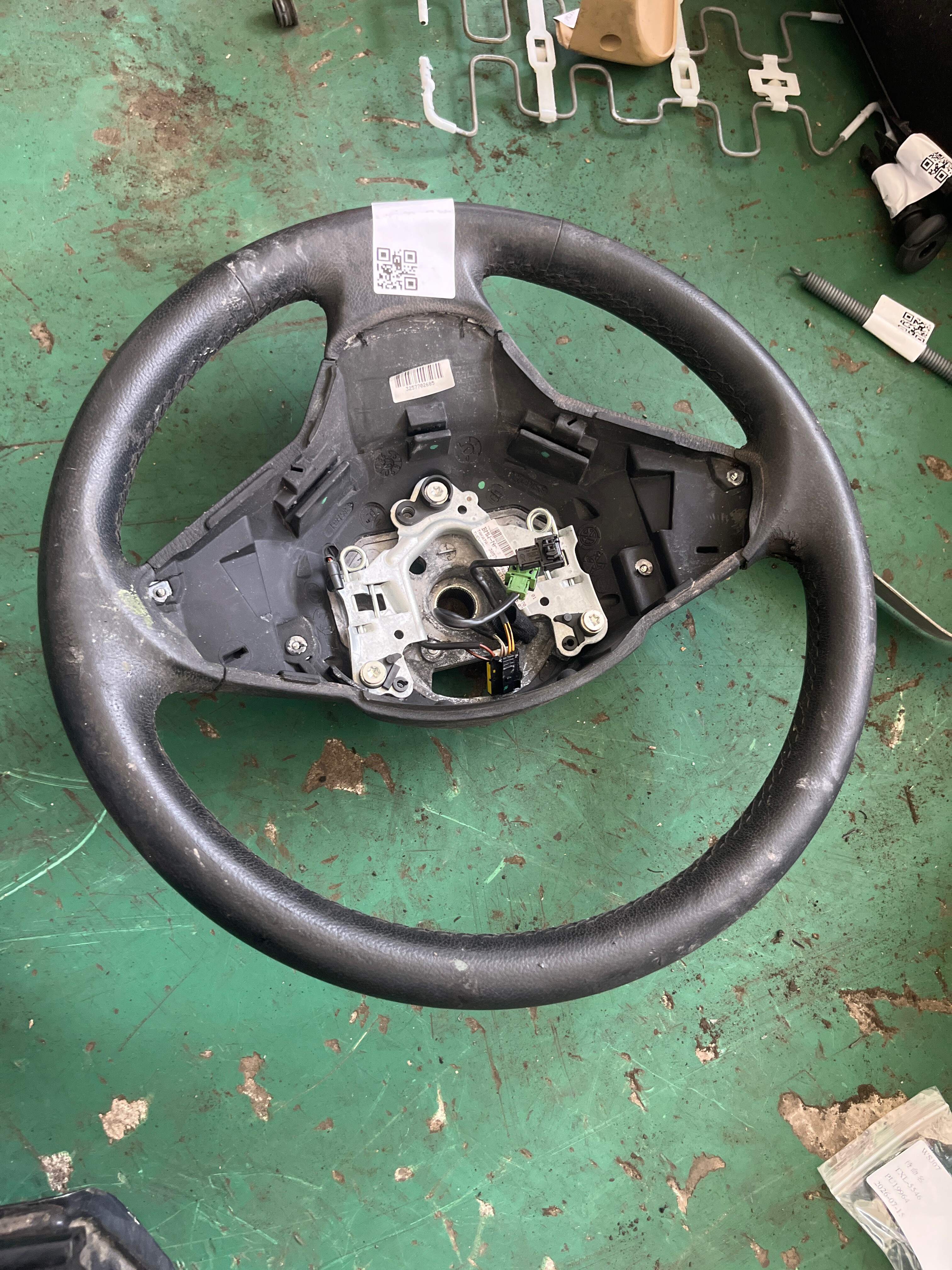 32303455481 Steering Wheel