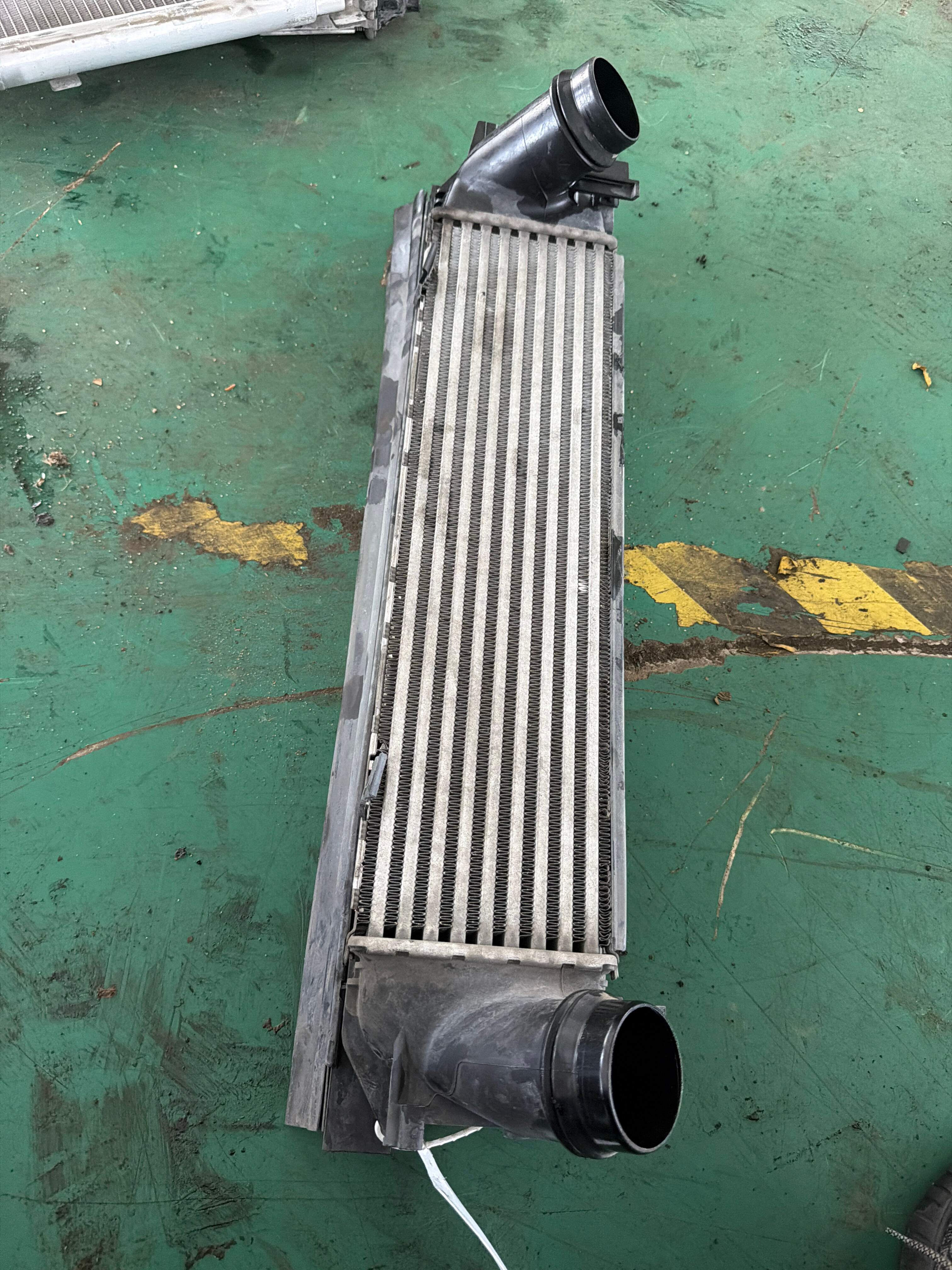 17517600530 增压中冷器