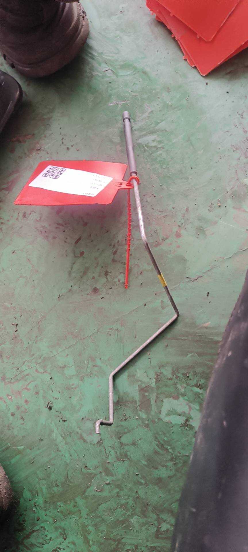 7T4Z7826461A 后门锁止杆(左)
