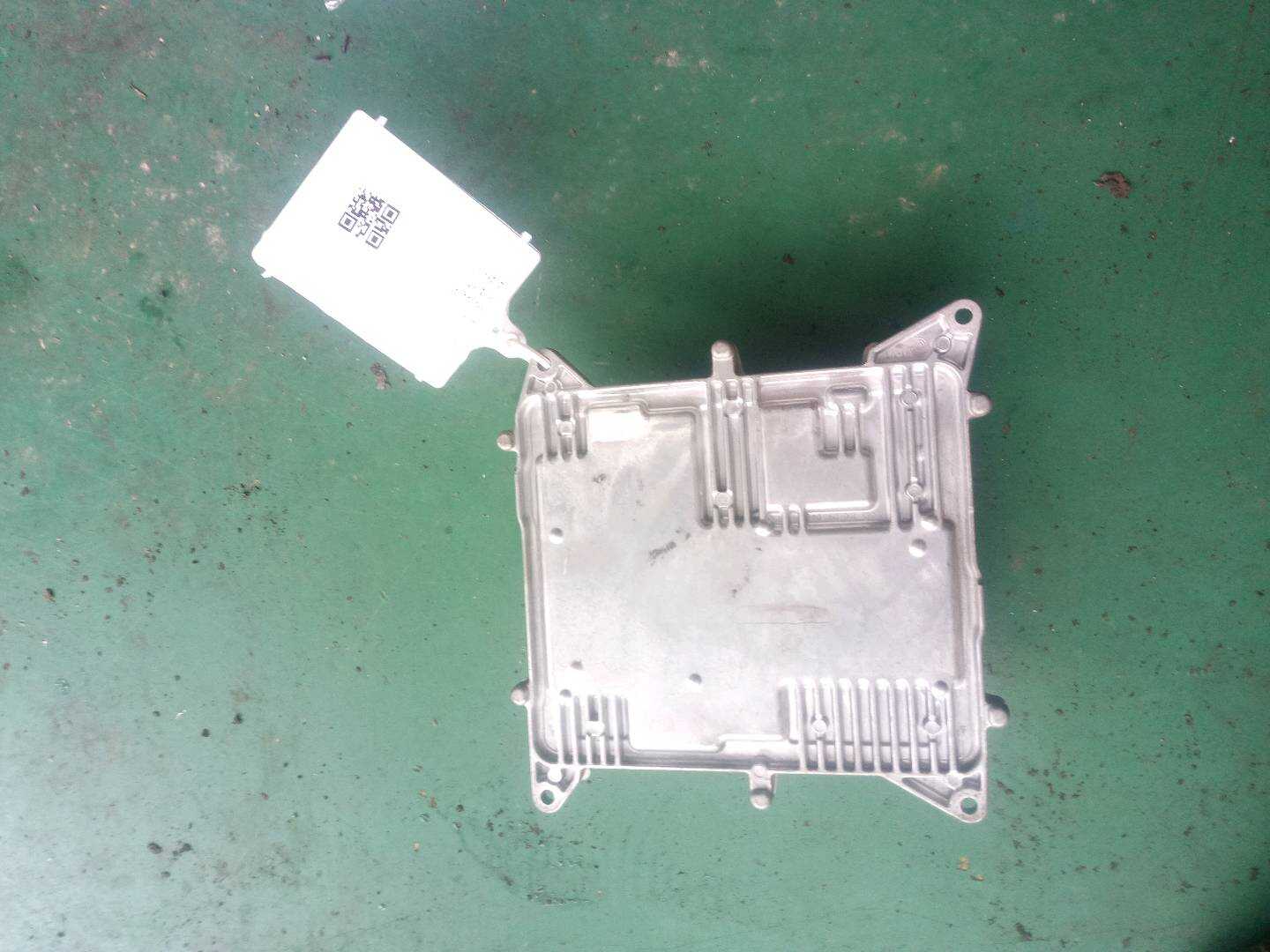 12147649124 发动机电脑