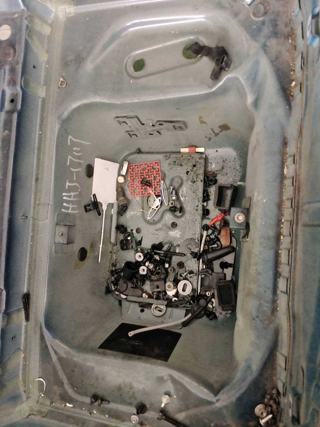 41007225101 Spare Tire Well