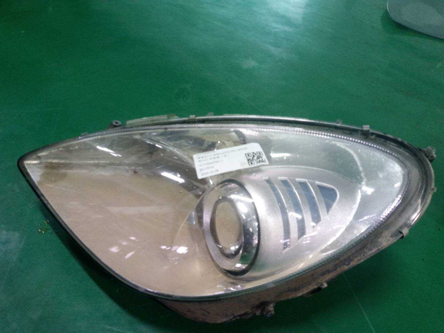 A1718203761 前大灯半总成(左)