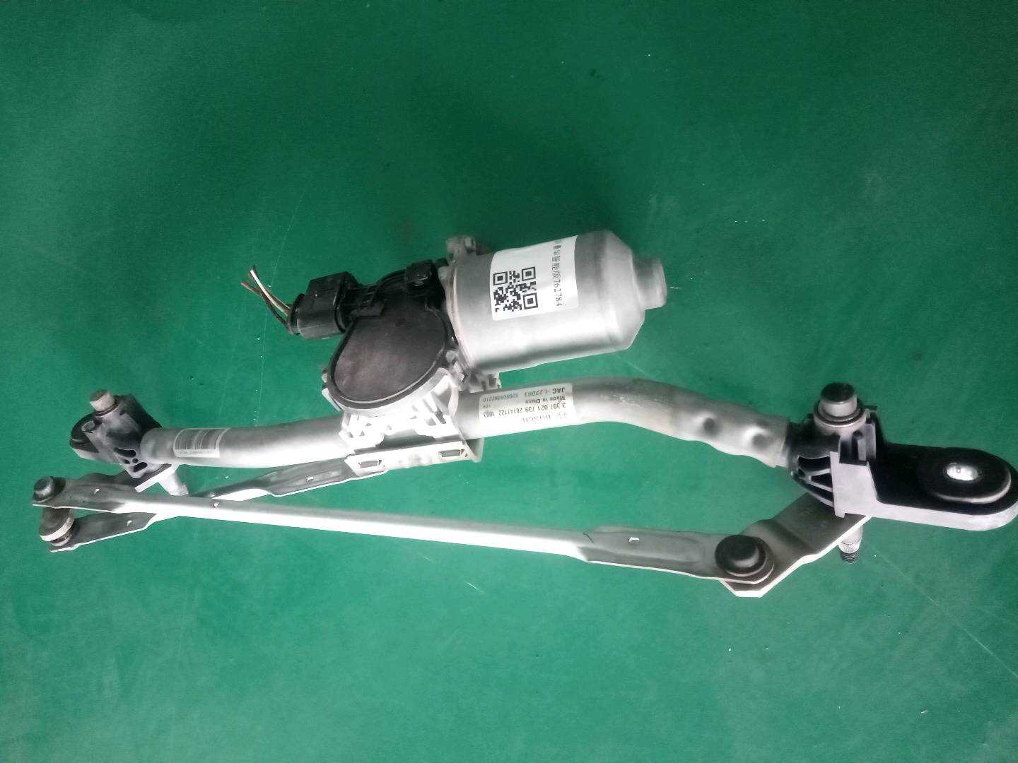 5205020U2210 前风挡雨刮电机