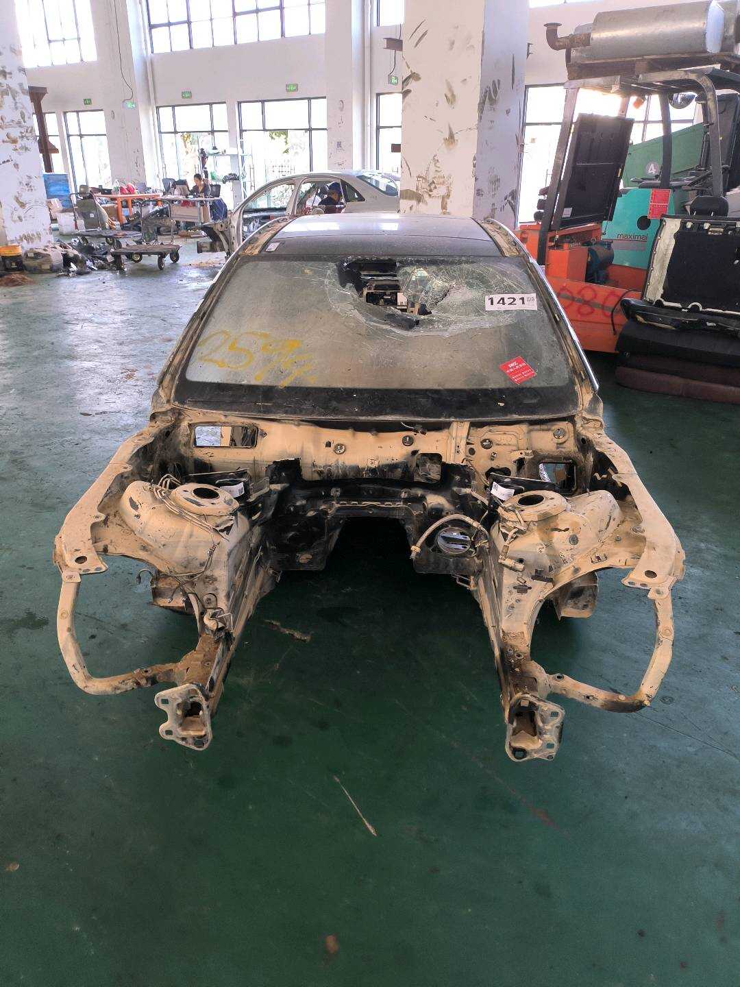 A2216005005 车身总成（车壳）