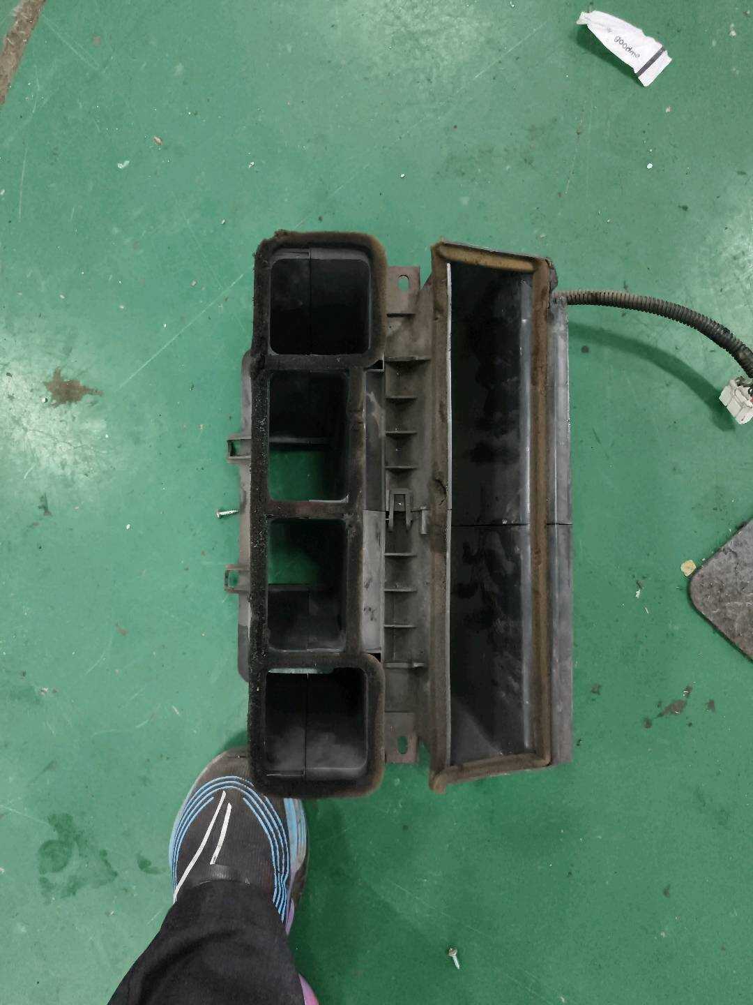 5584006080 Dashboard A/C Duct