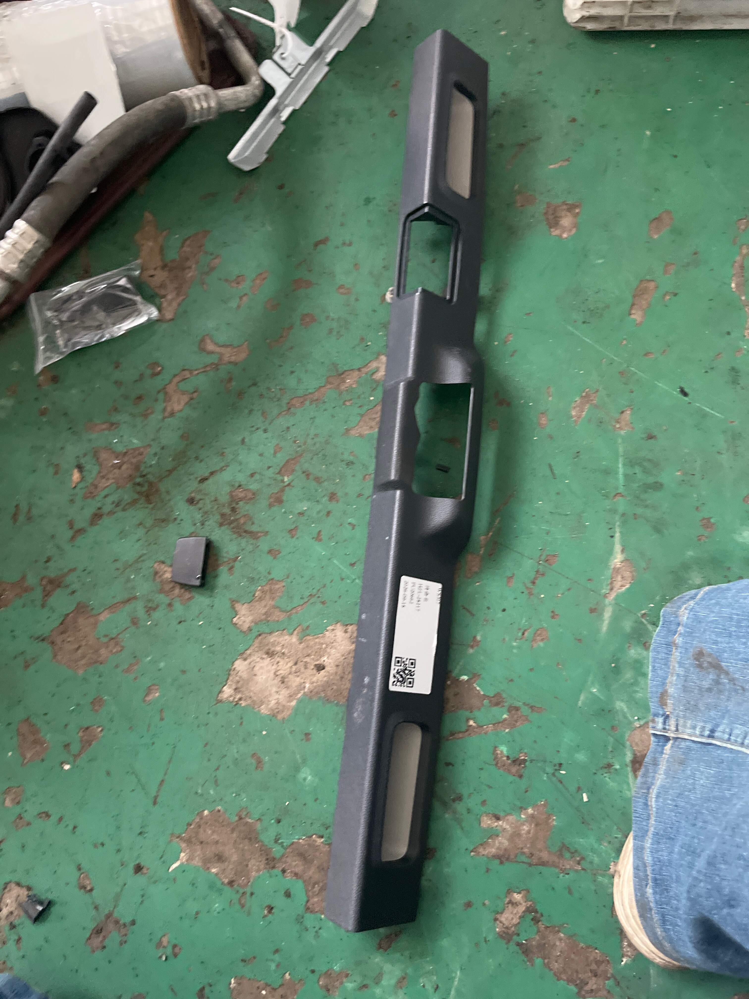 A16974007939051 尾盖内拉手
