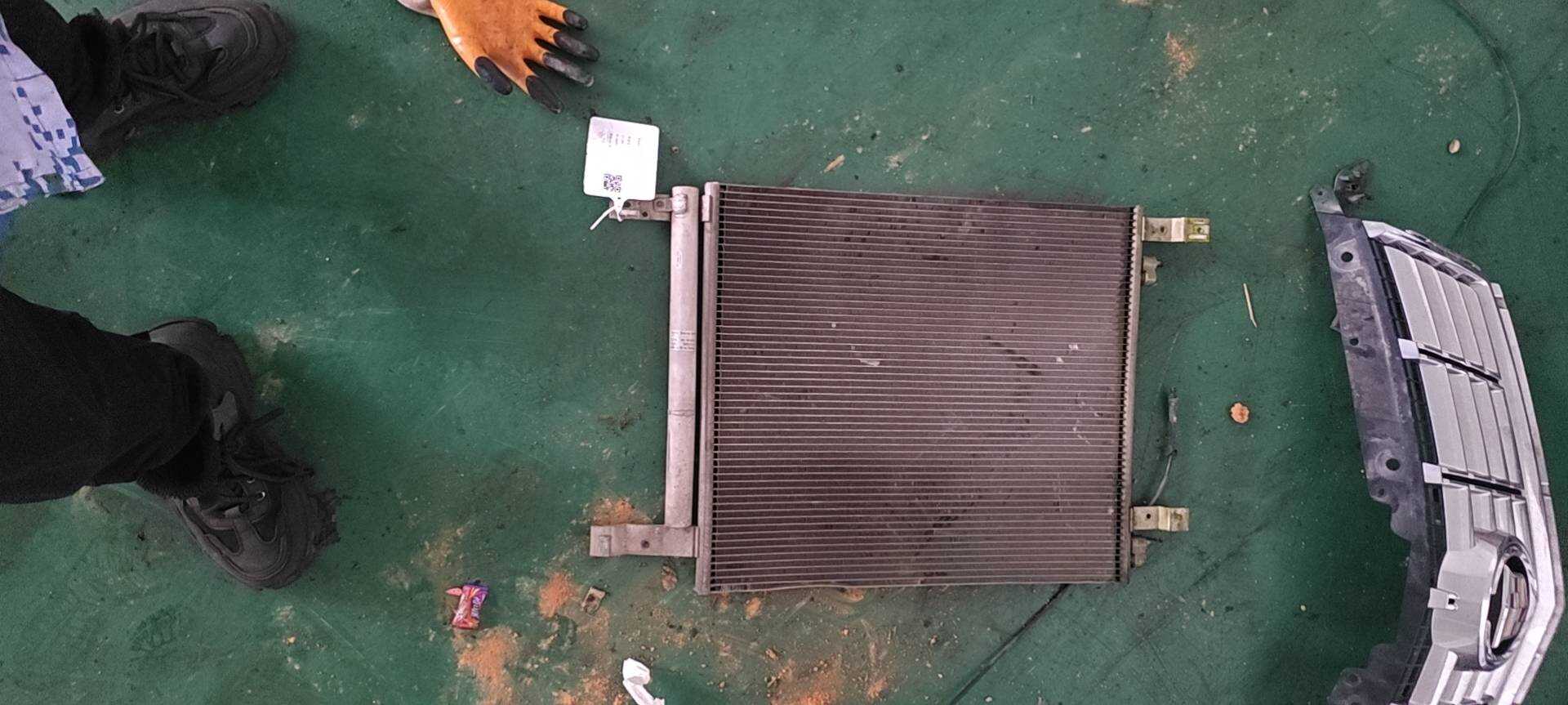 22973655 冷凝器