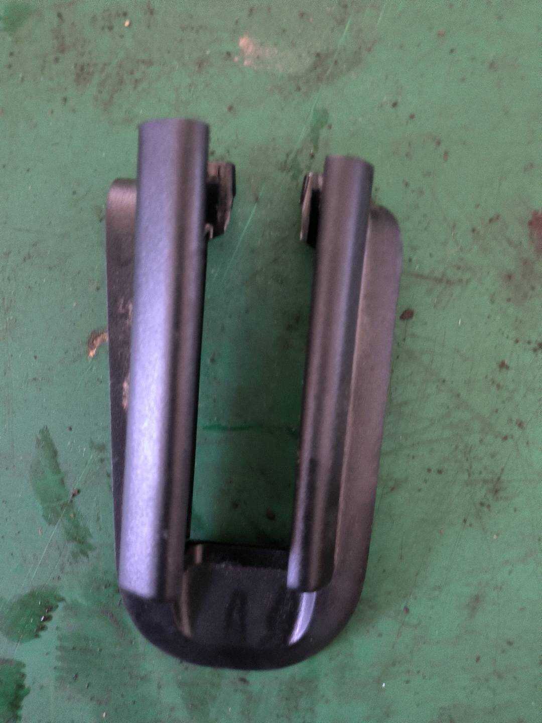 A25391906009051 座椅导轨护盖