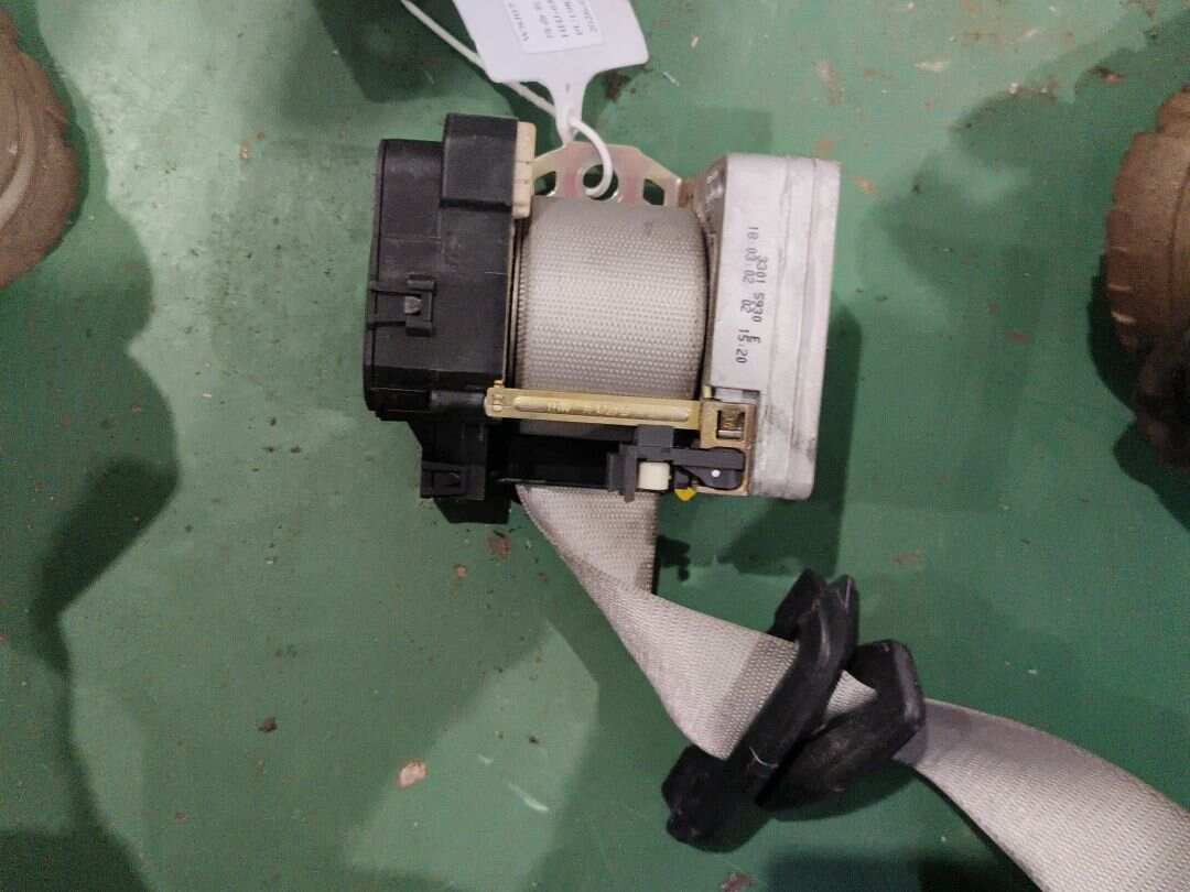 A2208608285 后座椅侧安全带(右)