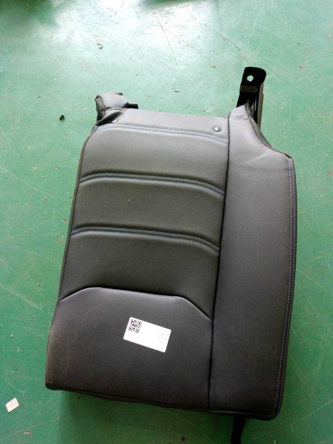 SCF7005030C 右后座椅靠背总成