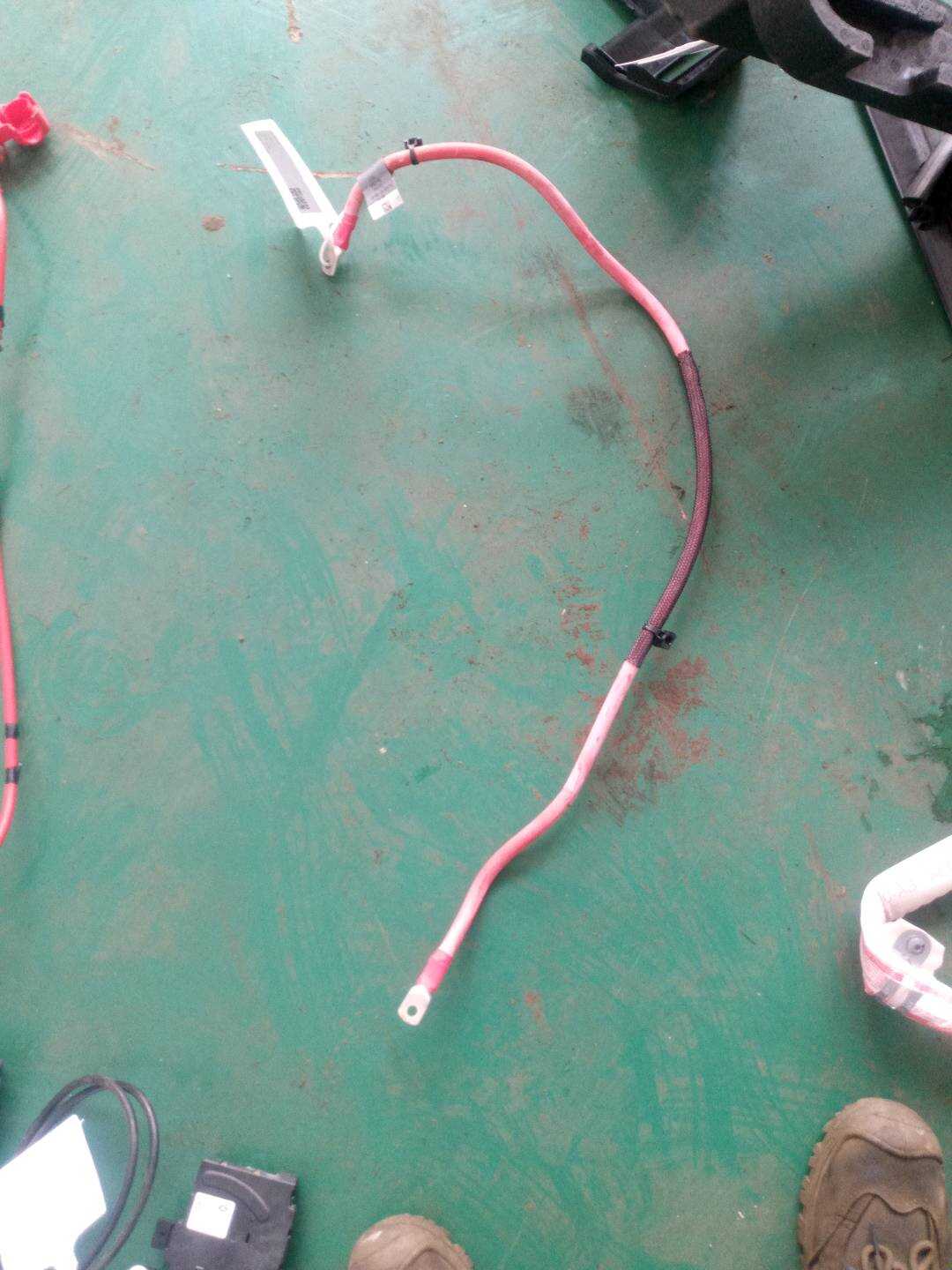 T2H8637 Cable